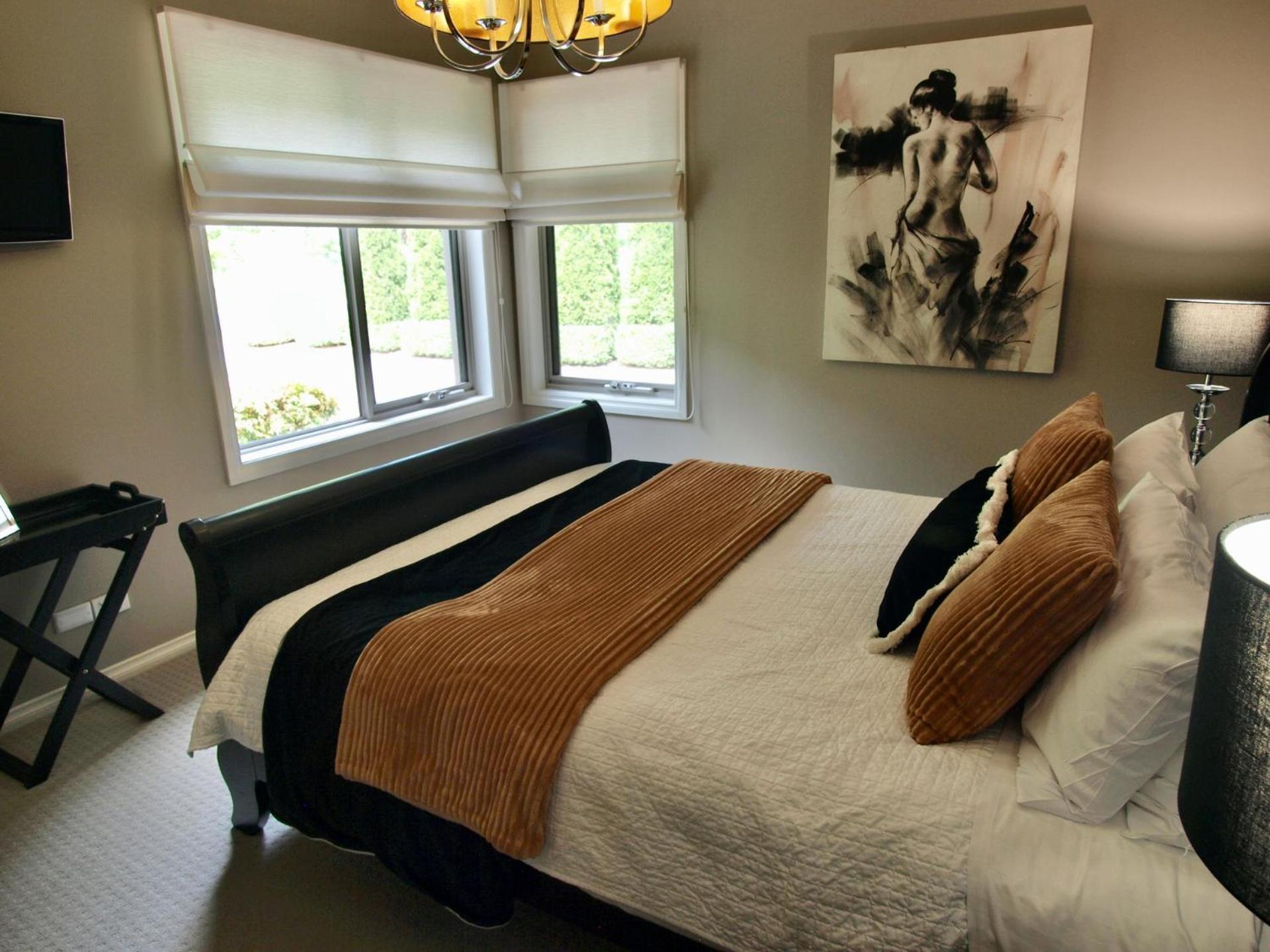 Collins Retreat - 4 Bedroom With Pool * Bright