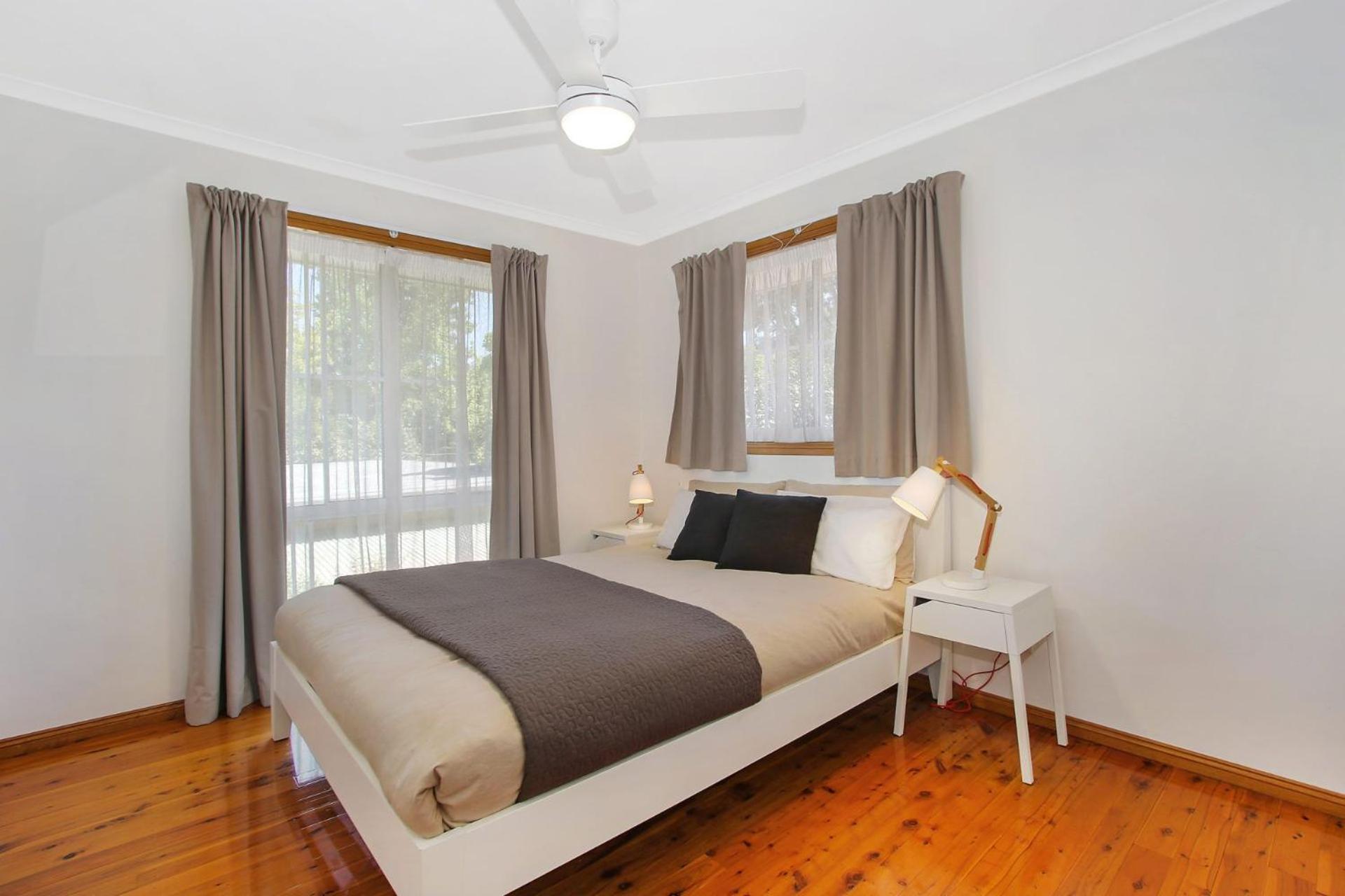 Canyon Walk House And Unit - Five Minute Walk To Town And On The River Holiday home