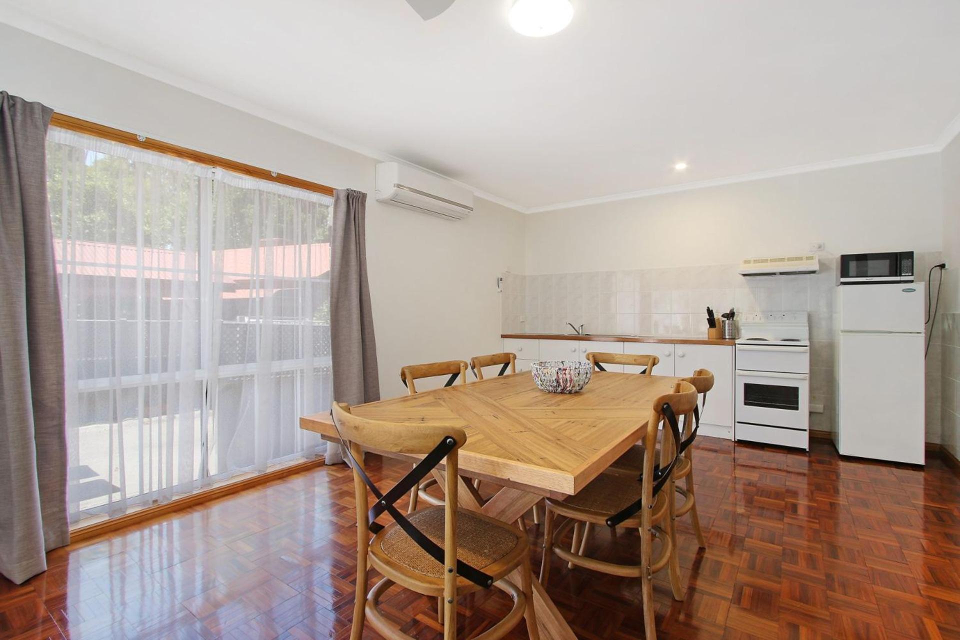 Canyon Walk House And Unit - Five Minute Walk To Town And On The River Holiday home