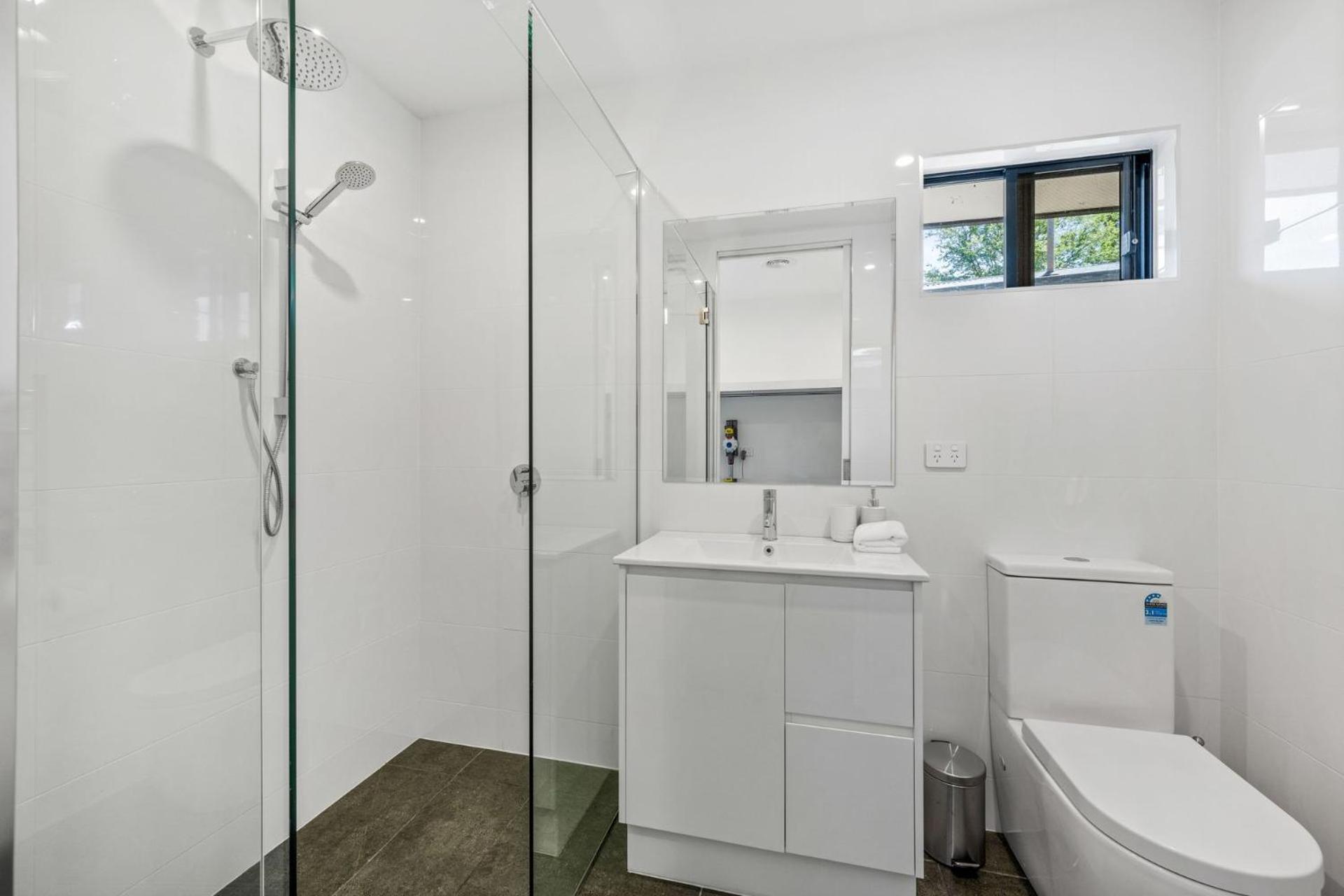 Casa On Orana Bright