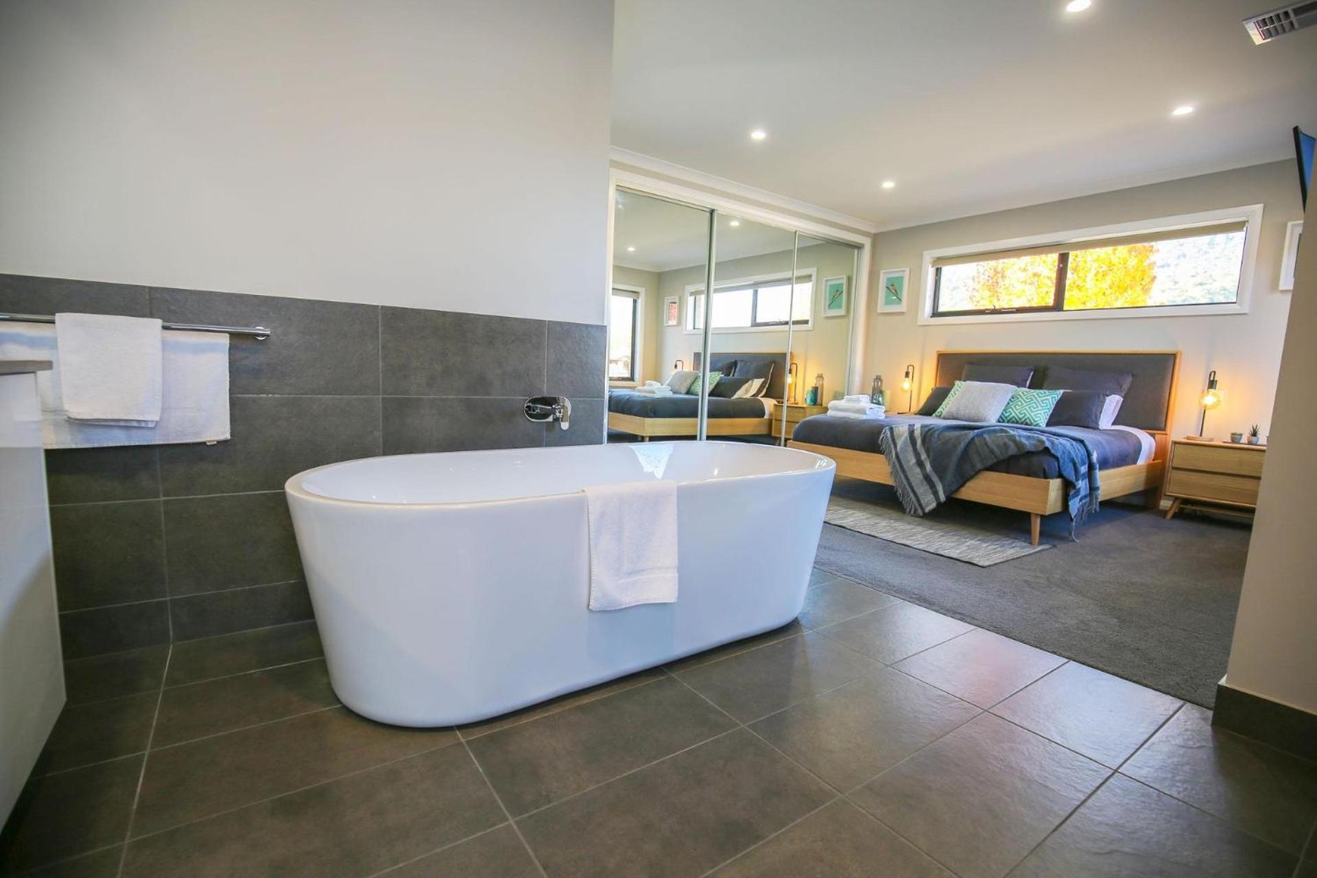 Amaroo Holiday home *
