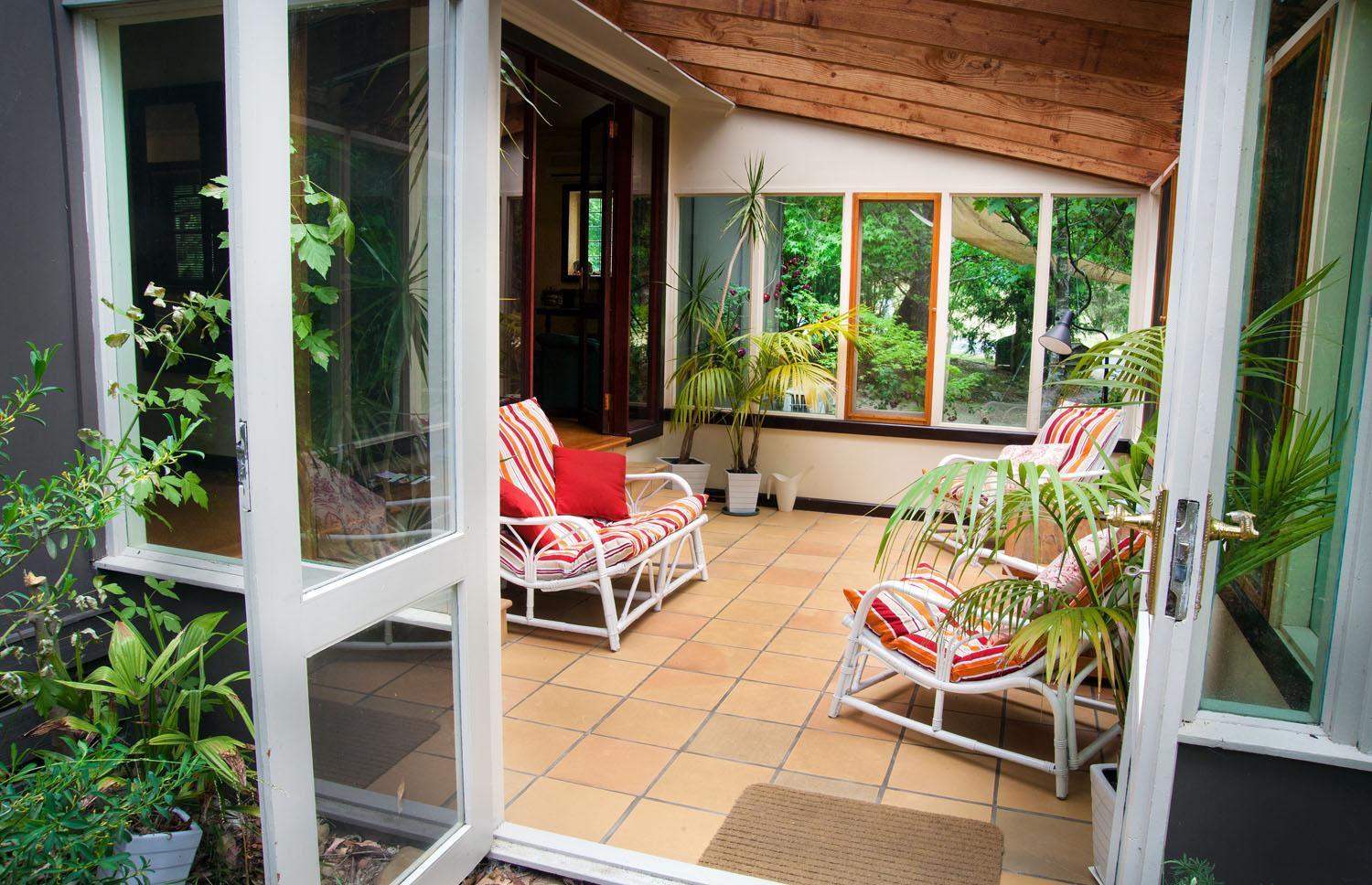 Villa Ashwood Bright
