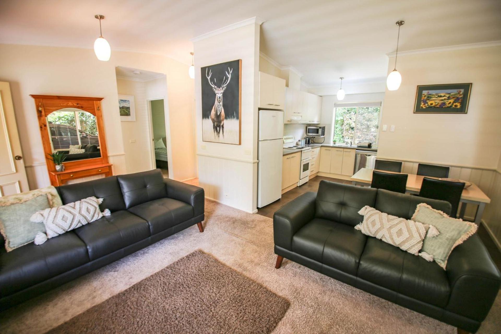 Silver Birches Village - Unit 8 * Bright