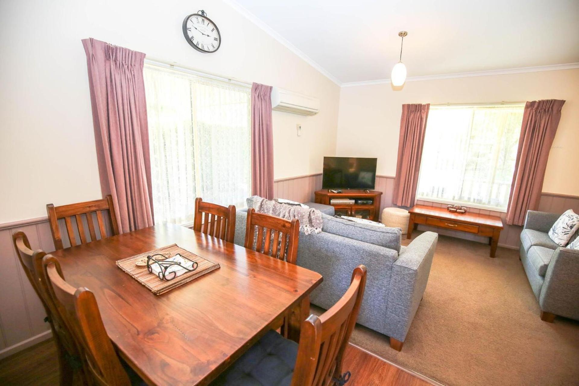 Holiday home Silver Birches Village - Unit 7 Bright