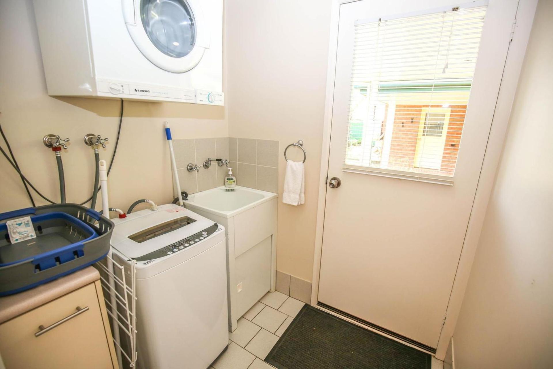 Silver Birches Village - Unit 7 Bright