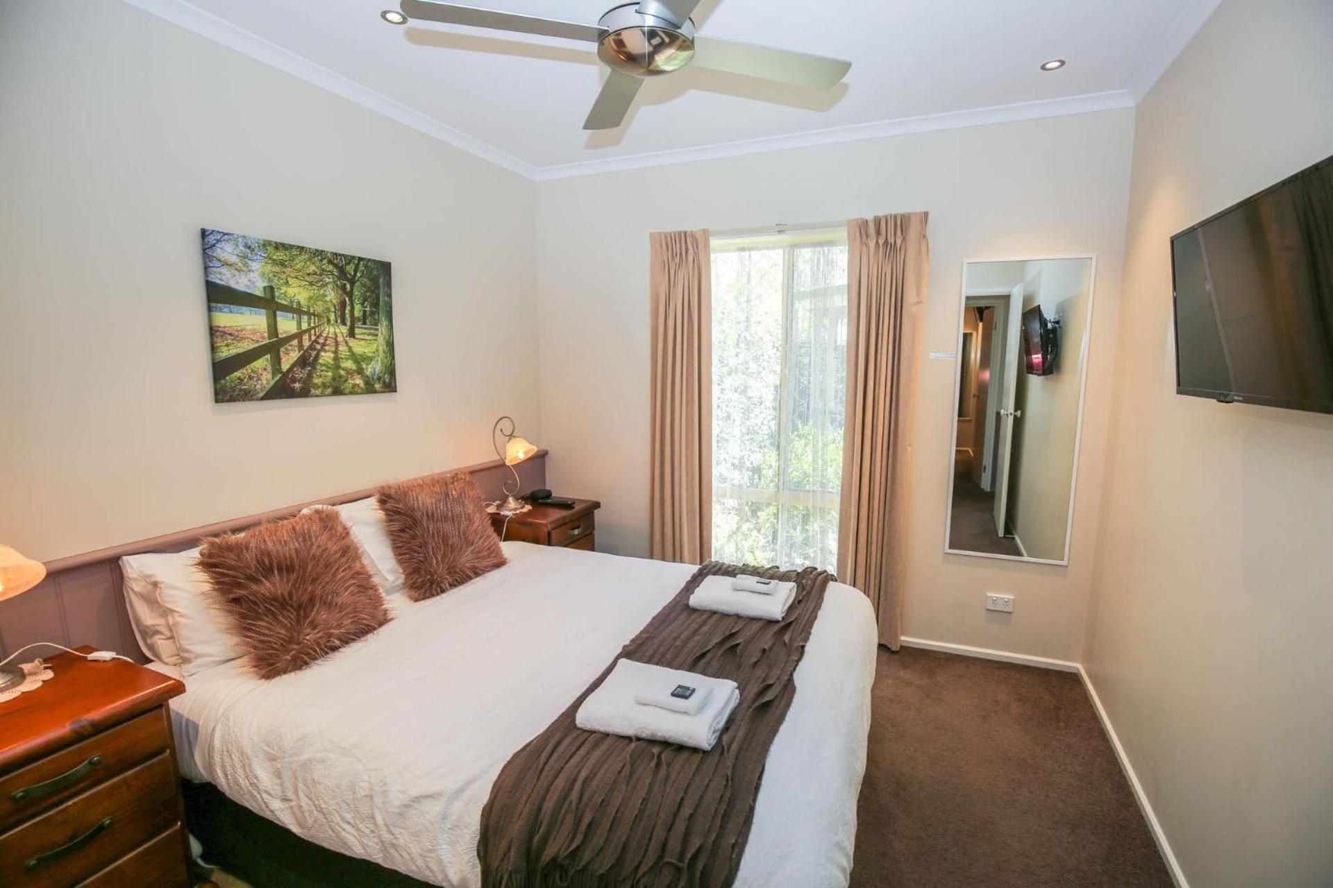 Holiday home Silver Birches Village - Unit 7 Bright