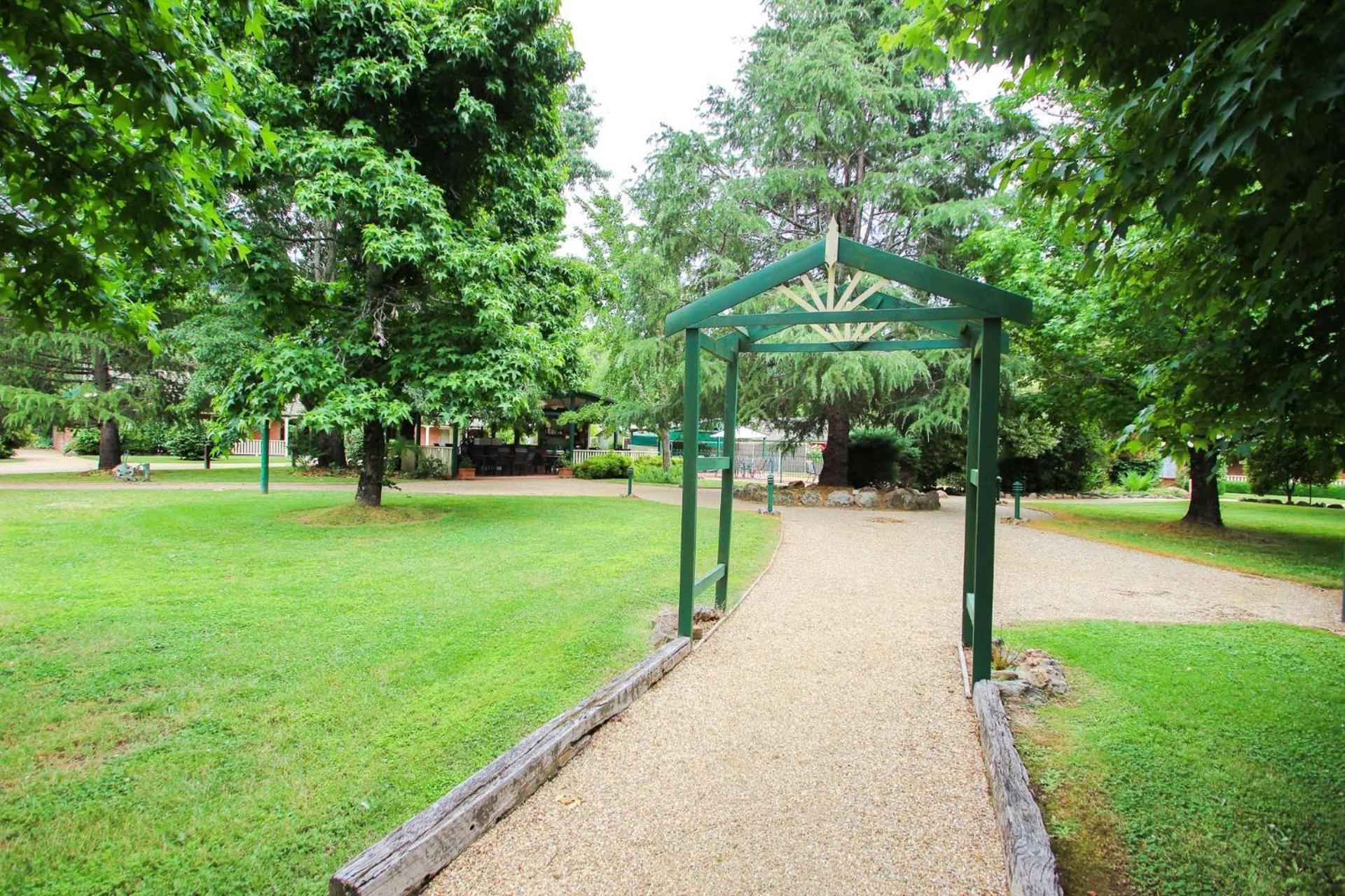Holiday home Silver Birches Village - Unit 7 Bright