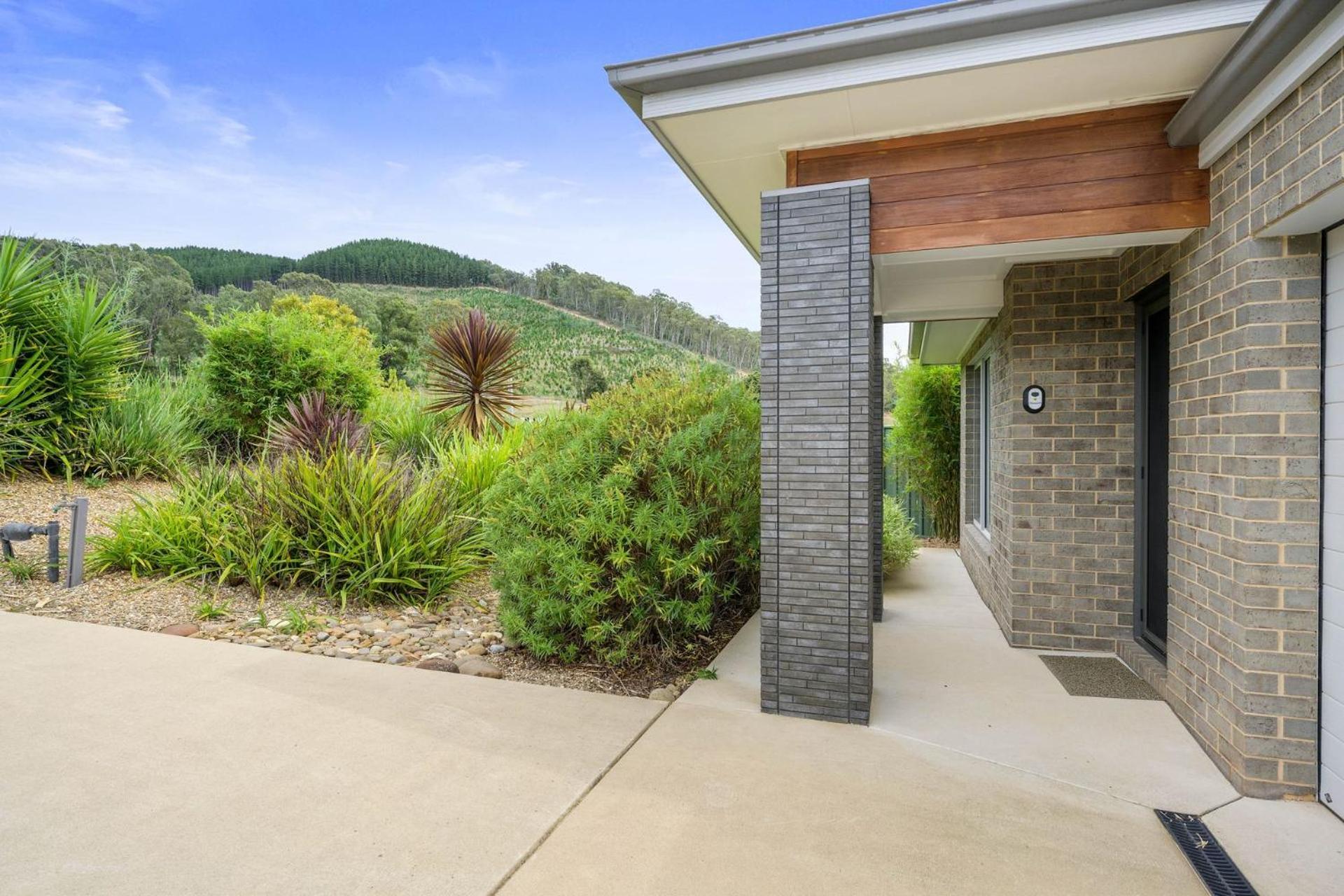 Mystic Retreat Bright