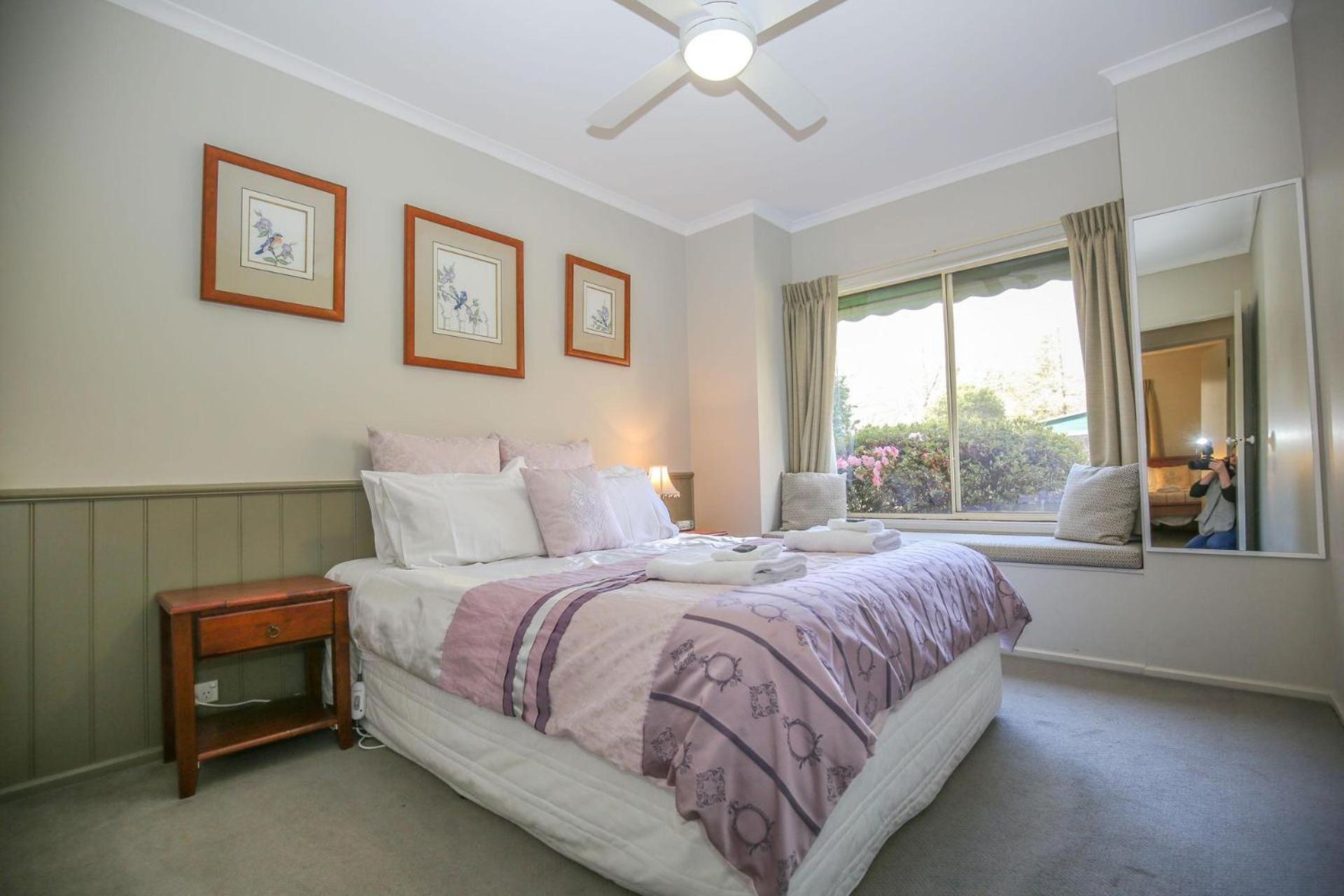 Silver Birches Village - Unit 6 Holiday home Bright