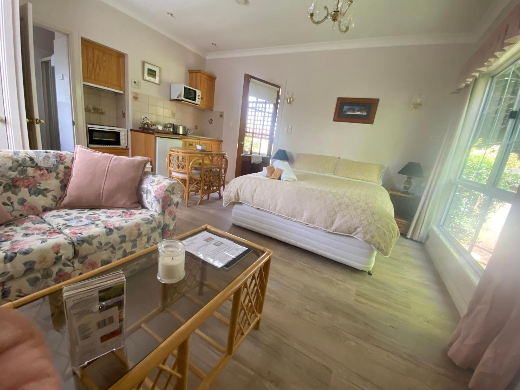 Lumineux Lodge