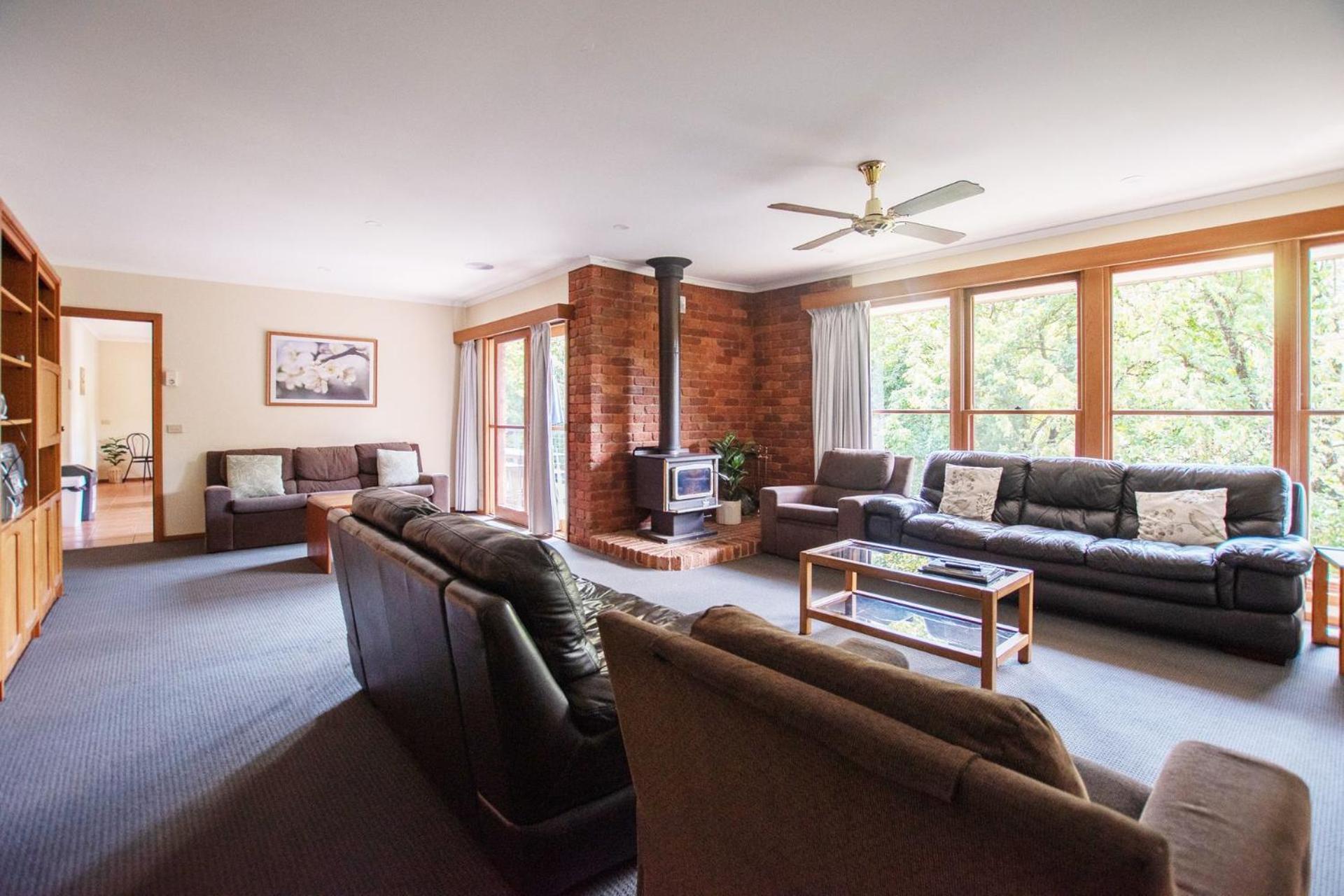 Holiday home Delany - 6 Bedrooms Bright