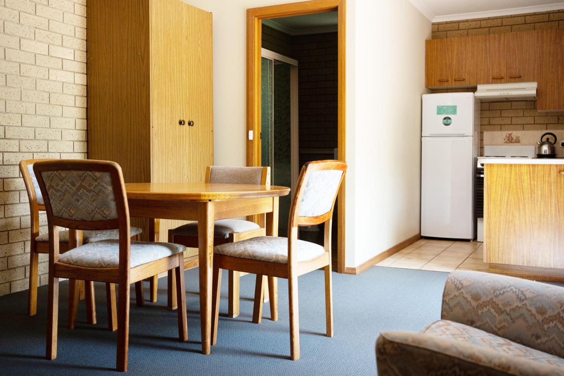 Delany - 6 Bedrooms Holiday home