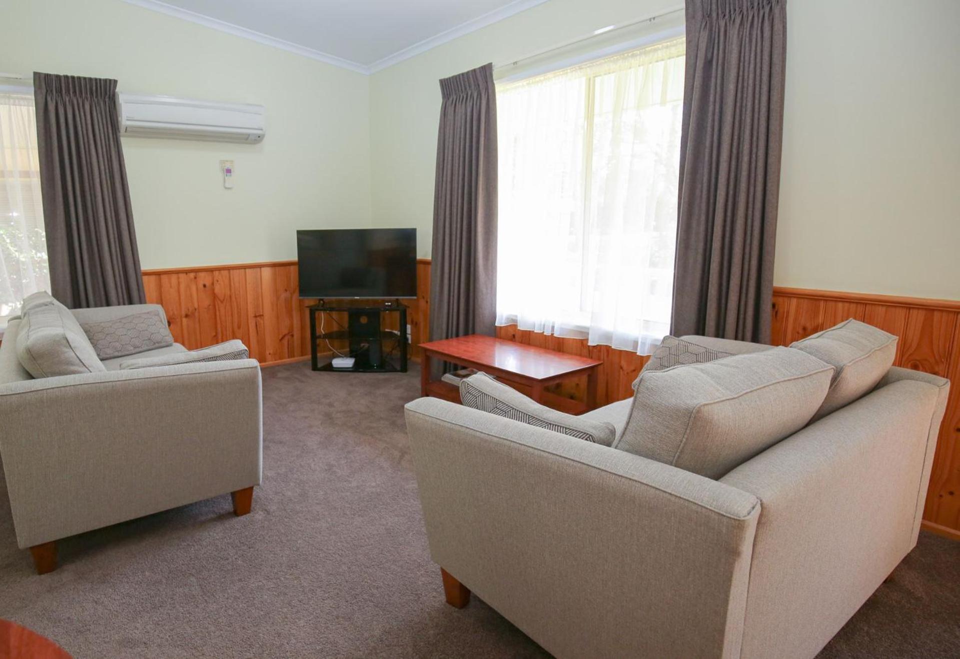 Holiday home Silver Birches Village - Unit 10