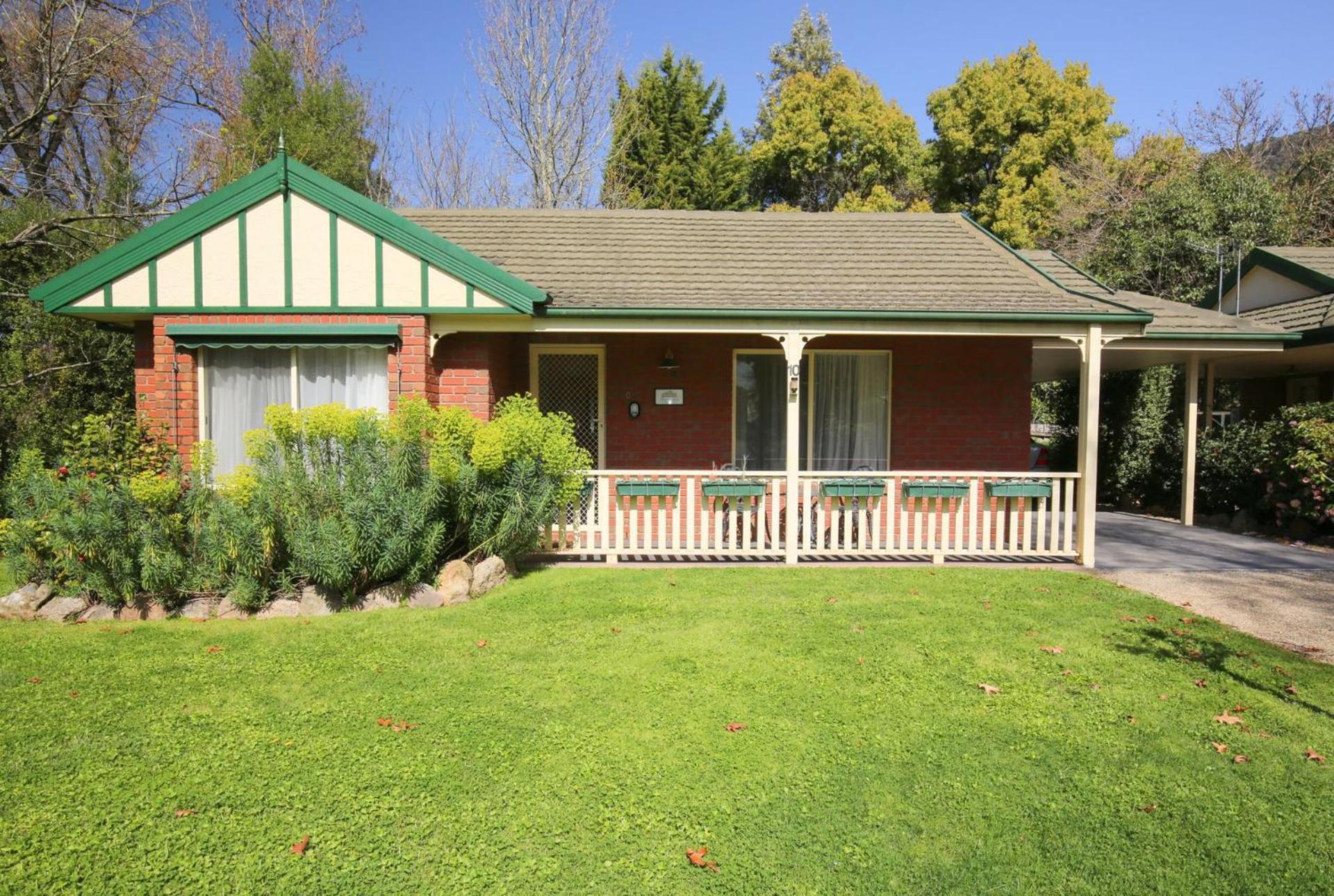 Silver Birches Village - Unit 10 Holiday home