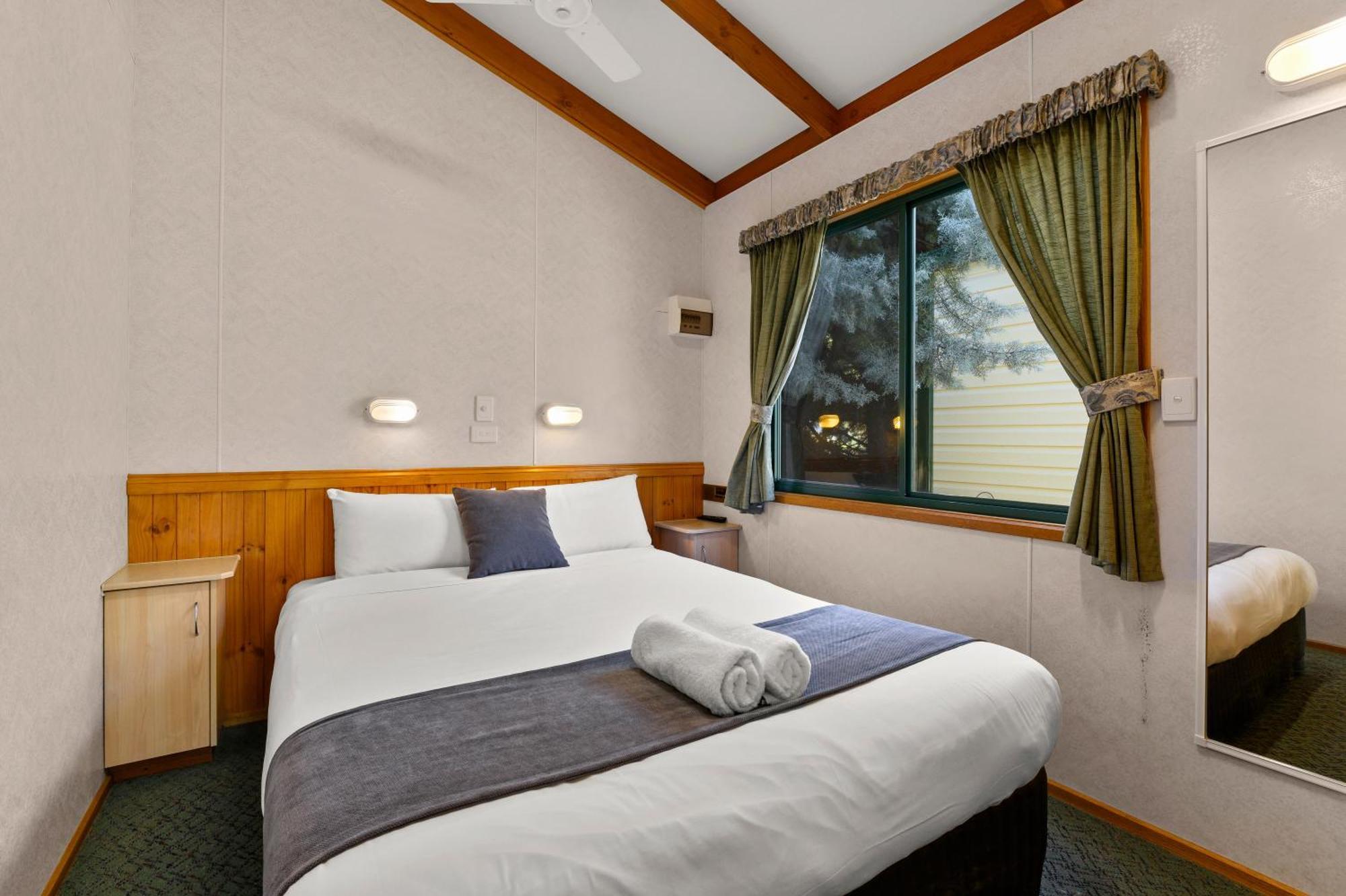 Riverside 4*