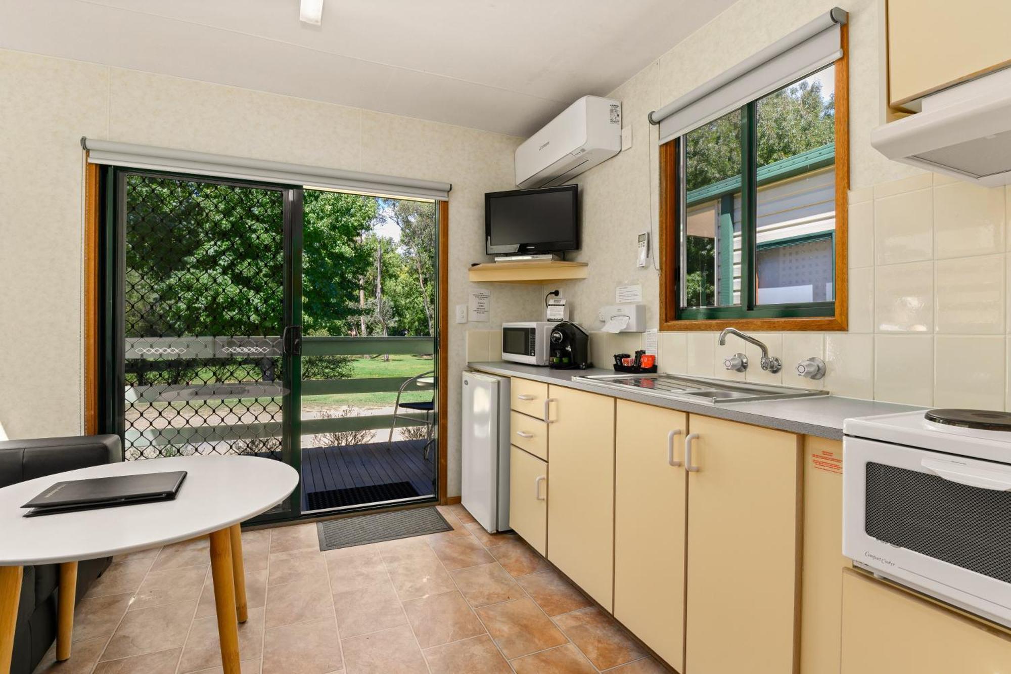 Riverside Holiday park Bright