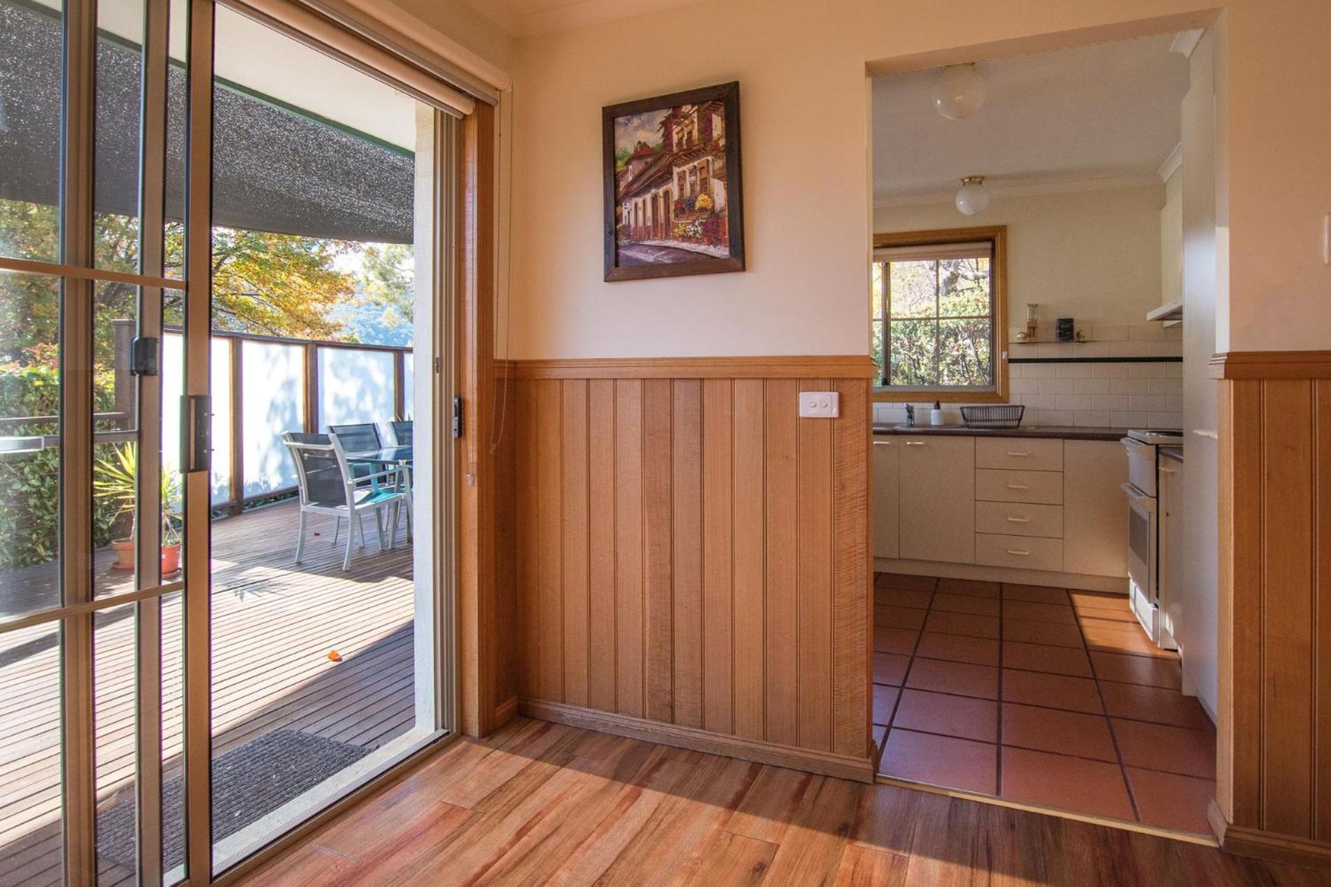 9a Woodlands Grove Holiday home Bright