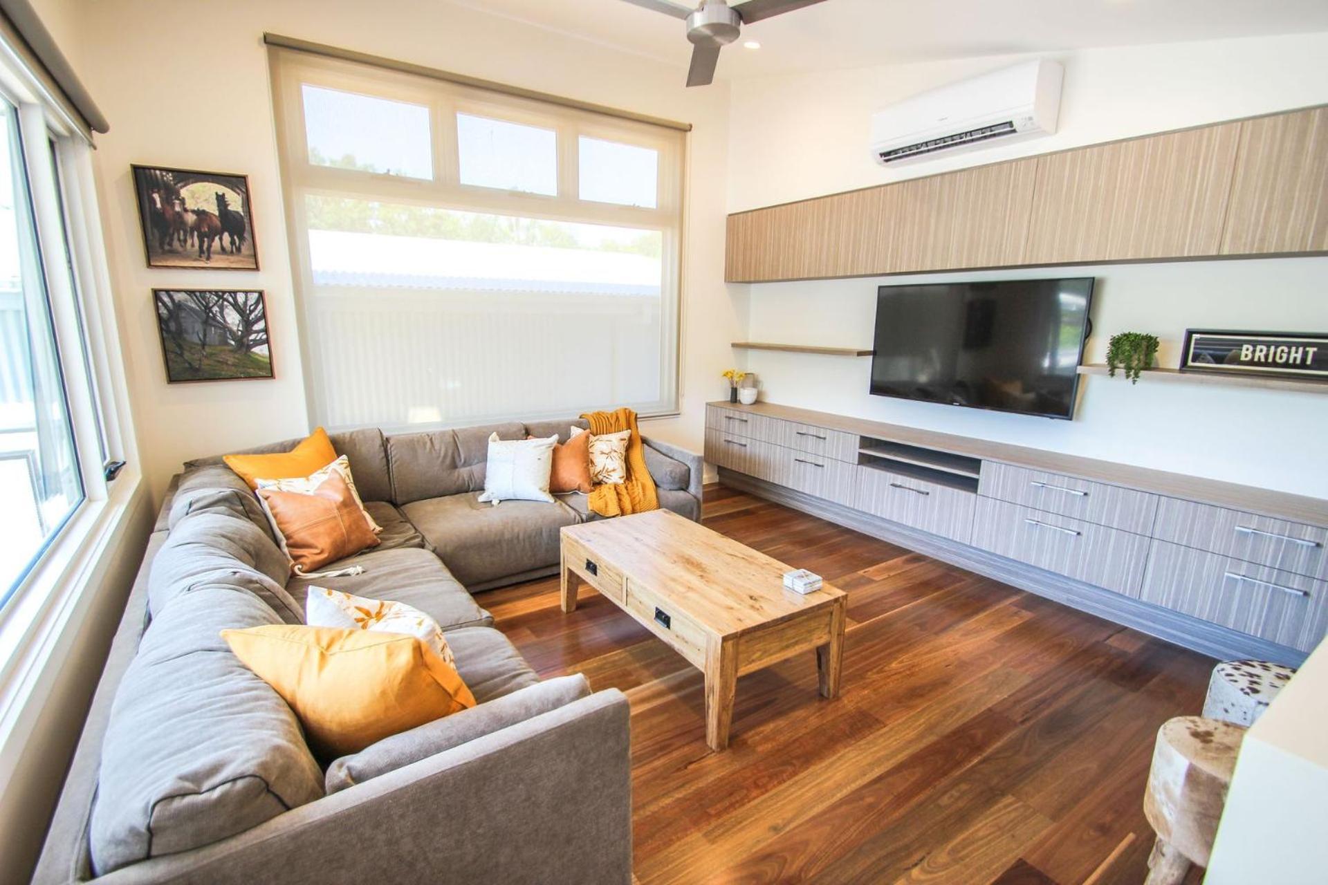 Urbane Holiday home *