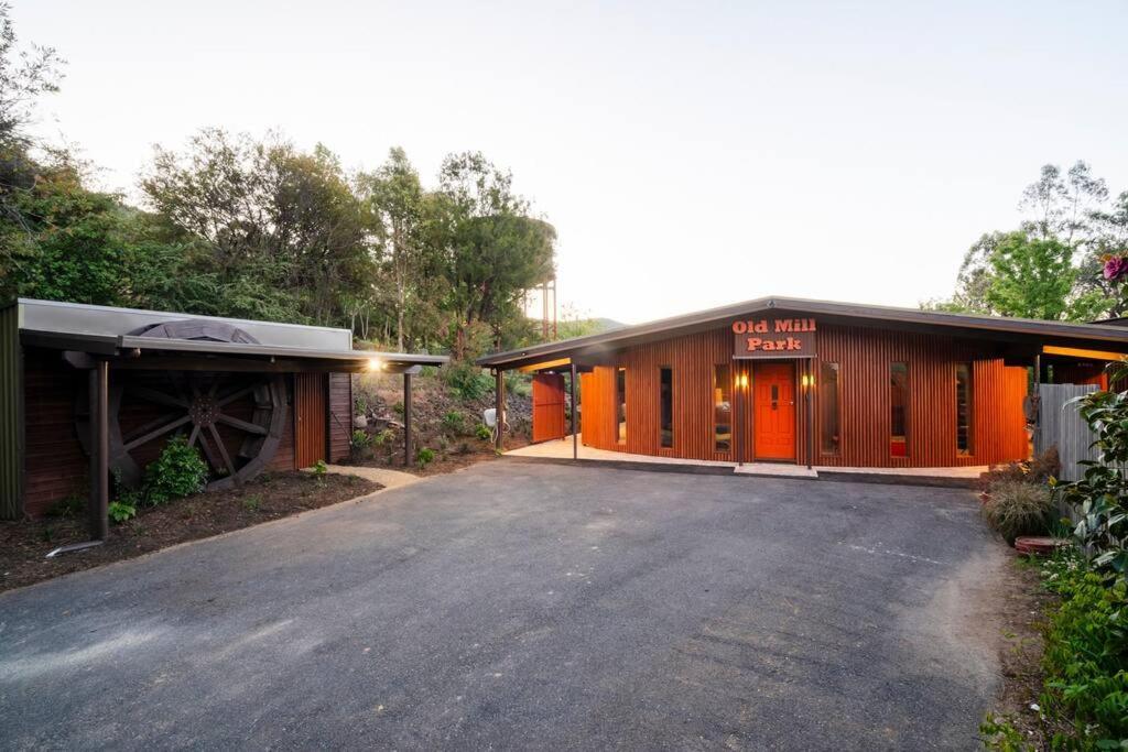 Old Mill Park Holiday home Bright