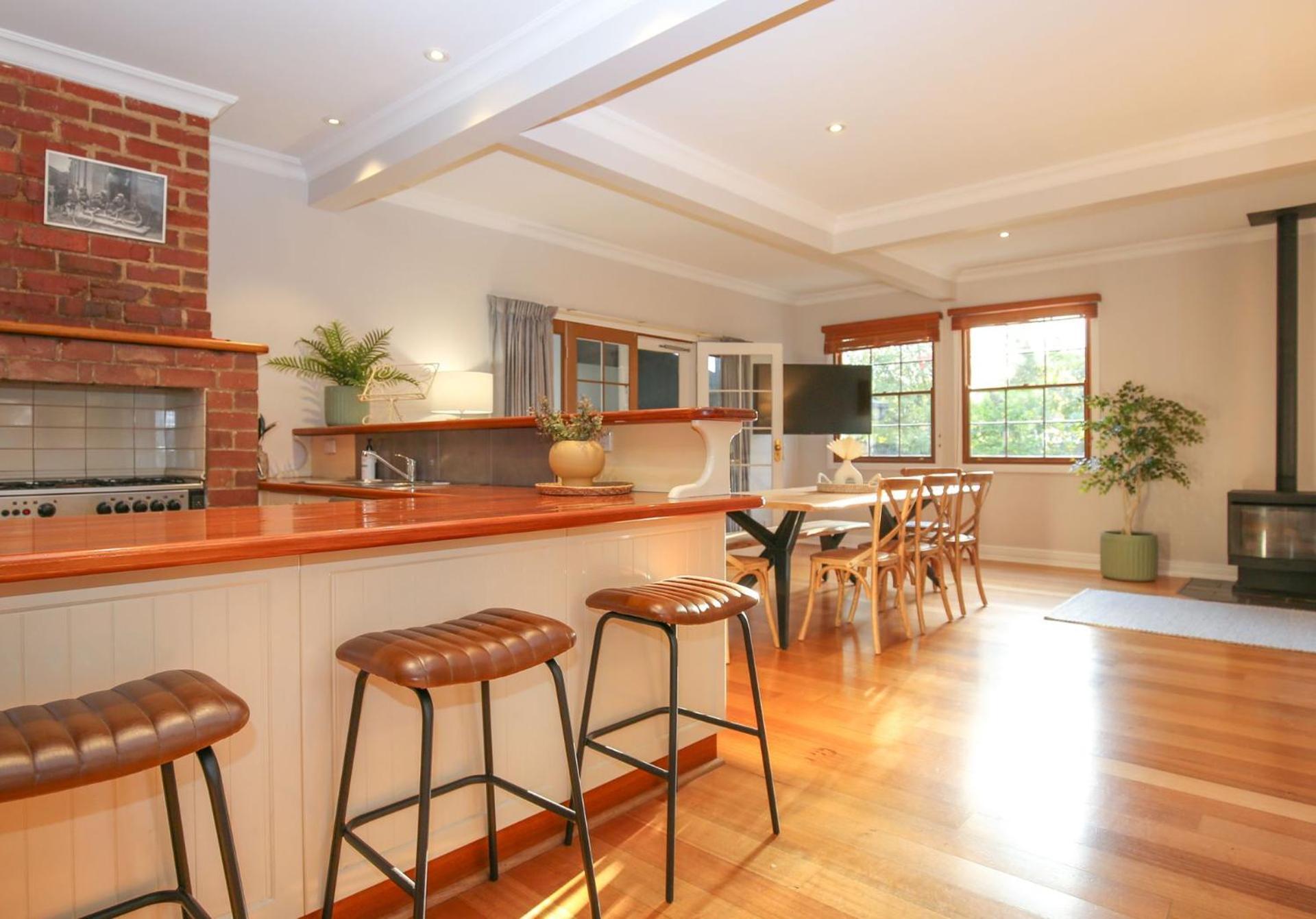Holiday home Bessie's Of Bright