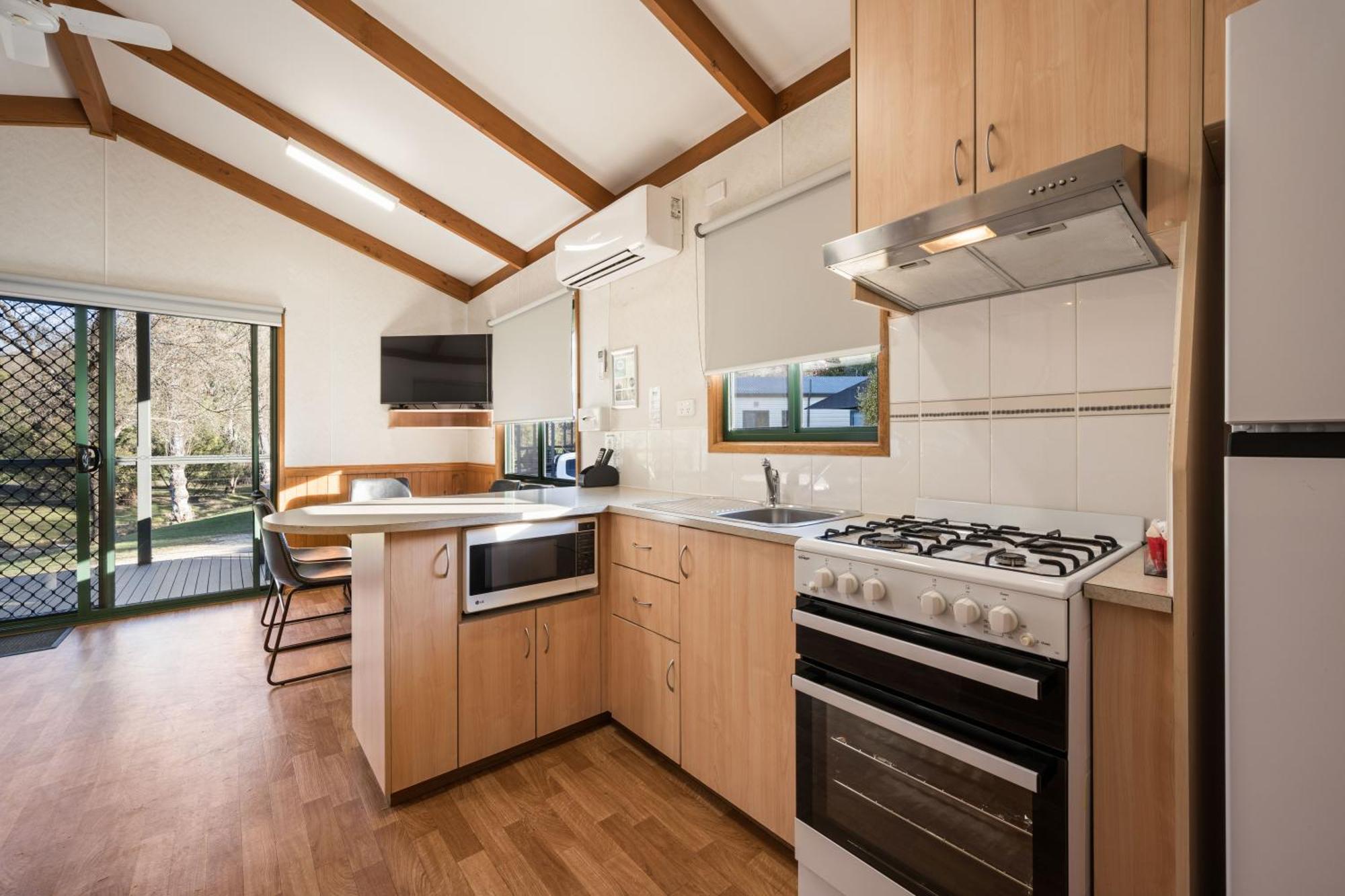 Riverside Holiday park