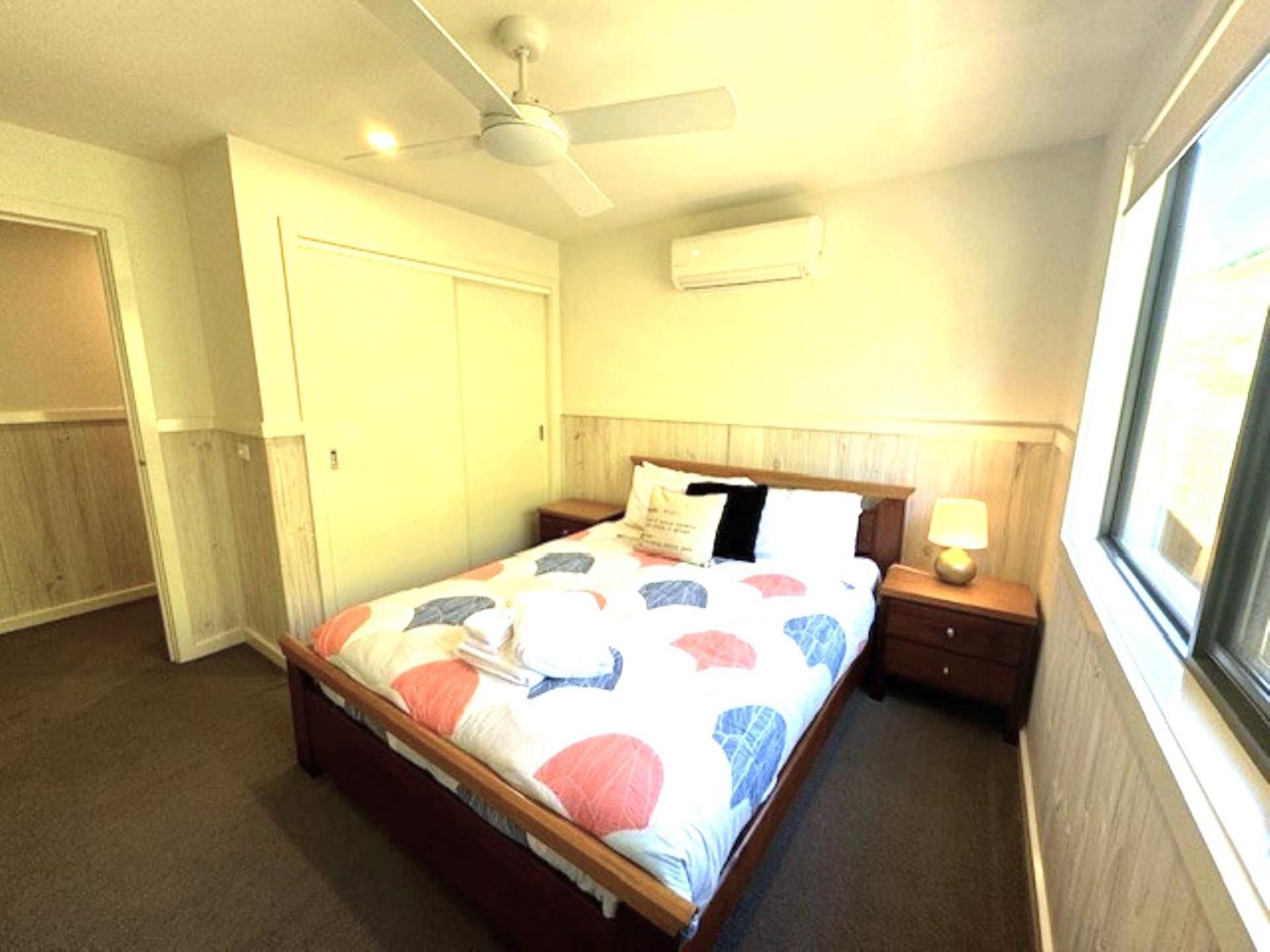 Blue Haven In Victoria Holiday home Bright