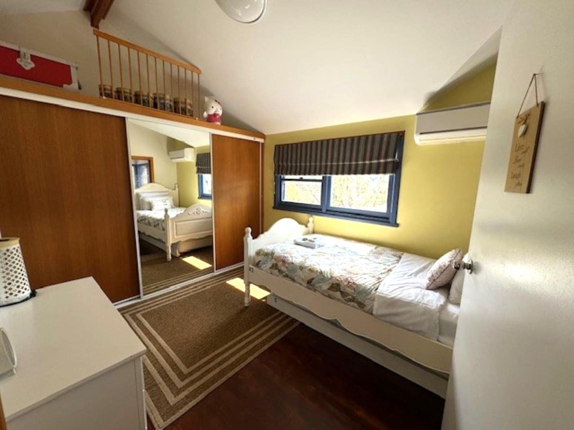 Artee House - A Escape Holiday home *