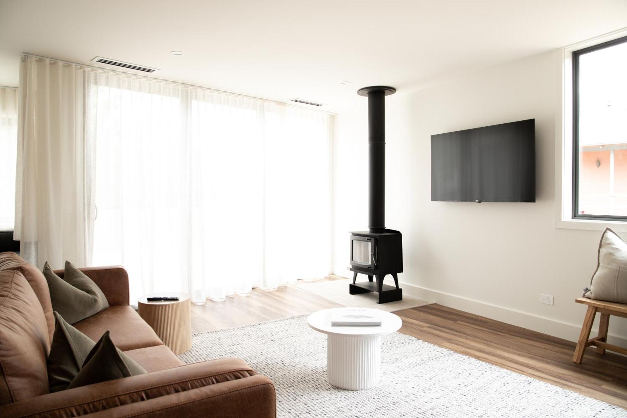 Apartment Two - On Gavan *