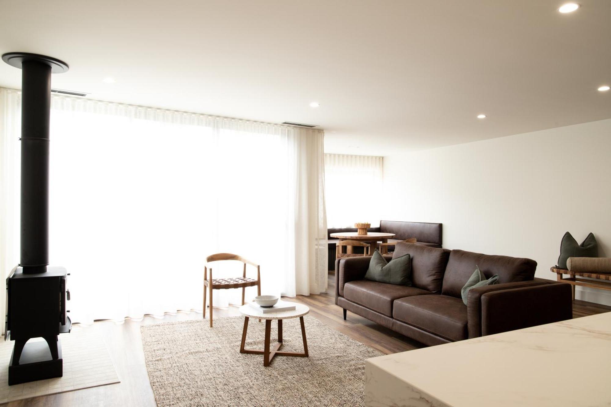 Apartment One - On Gavan Bright