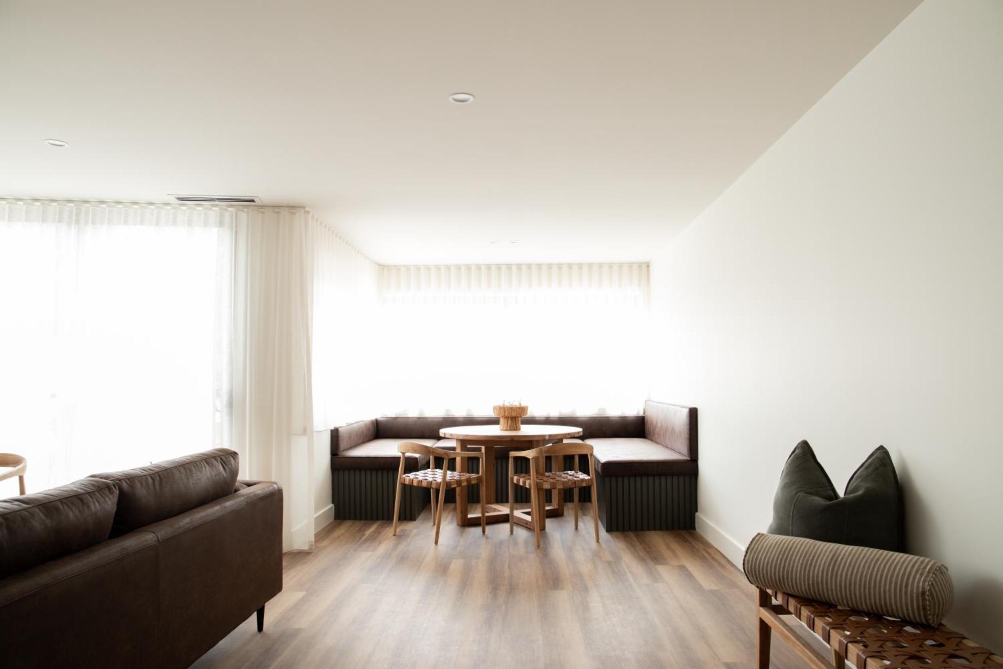 Apartment One - On Gavan Bright