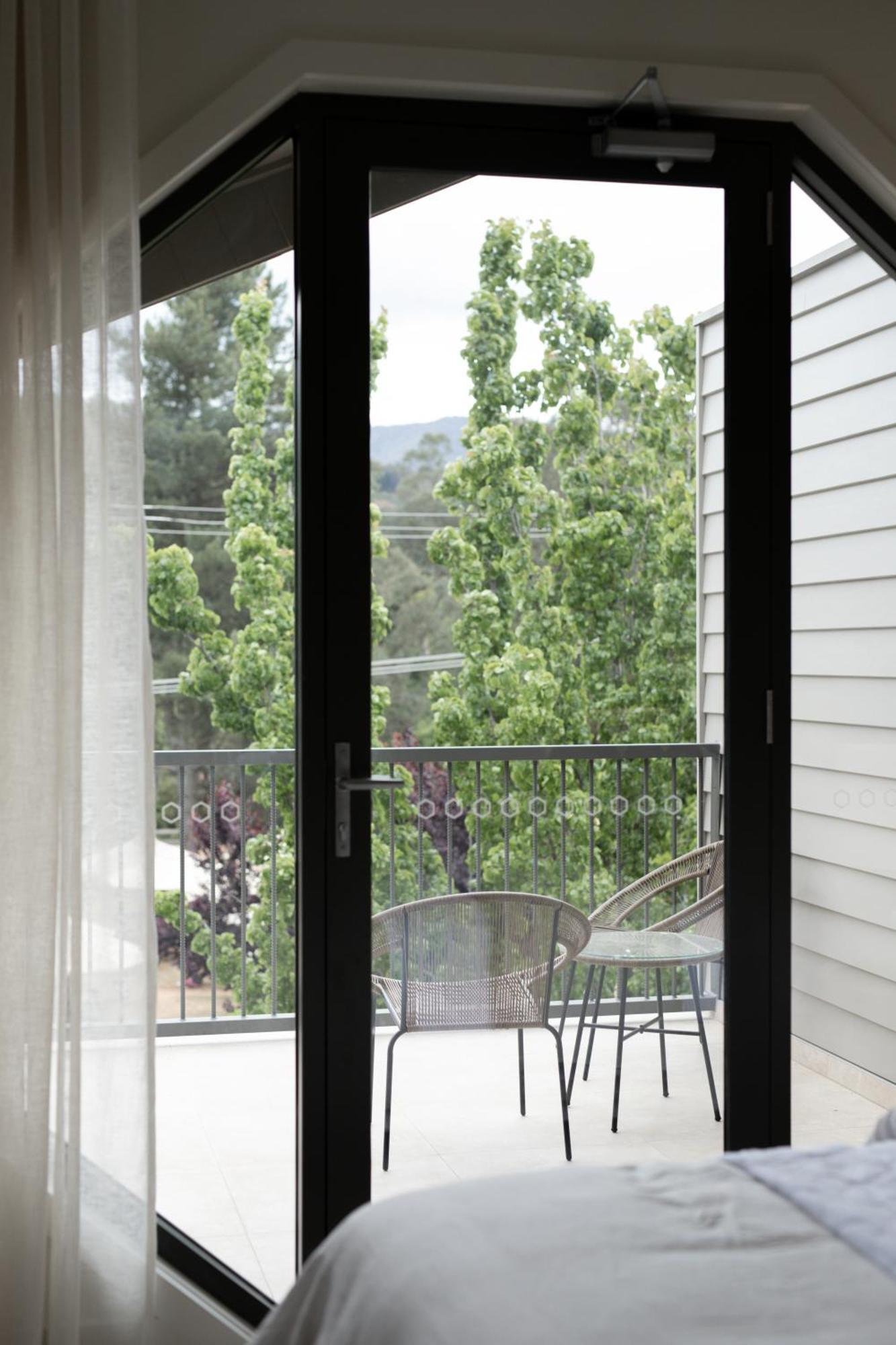 Apartment One - On Gavan