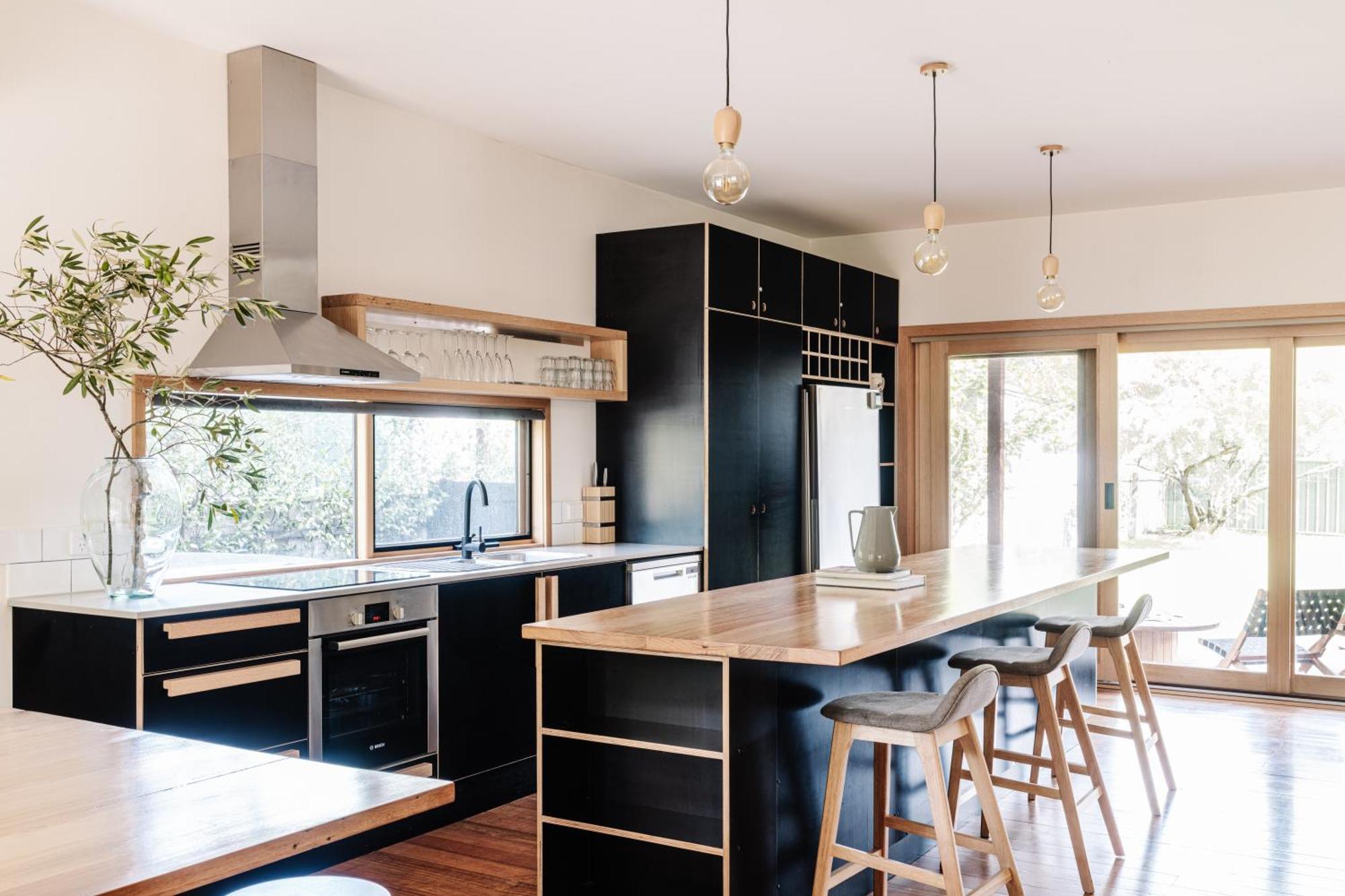 The Wooden House * Bright