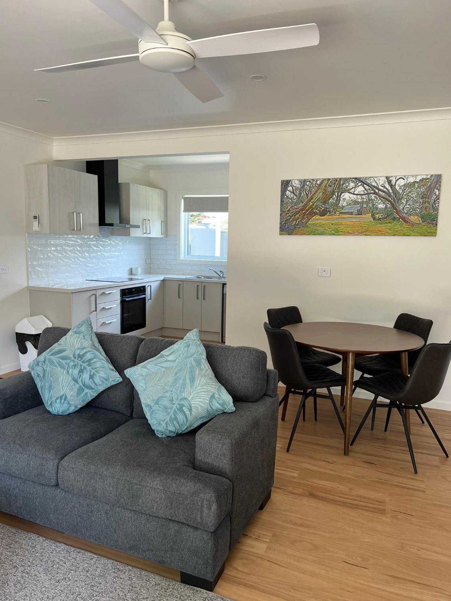 Apartment Willow Dene Bright