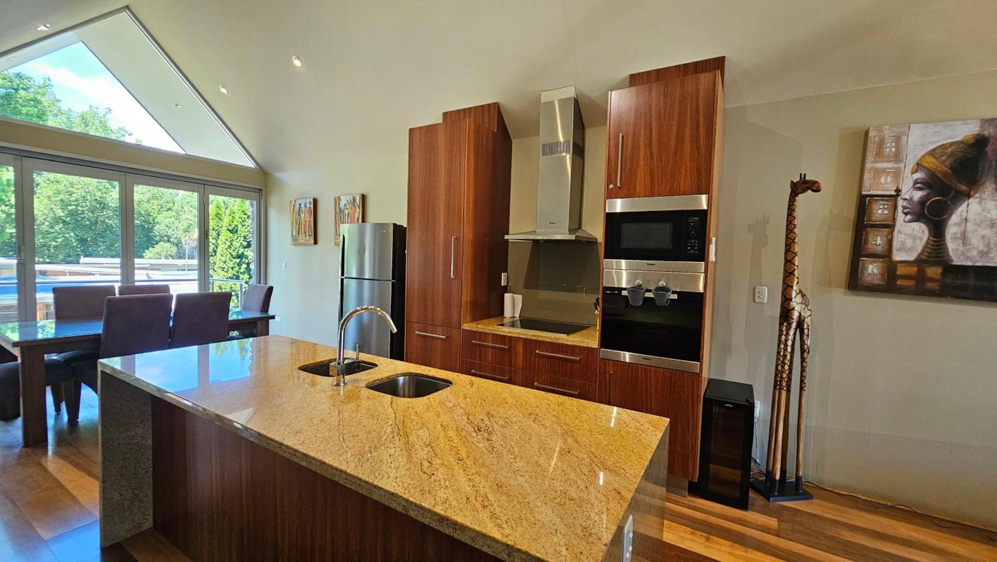Centenary Peaks Riverview Holiday home *