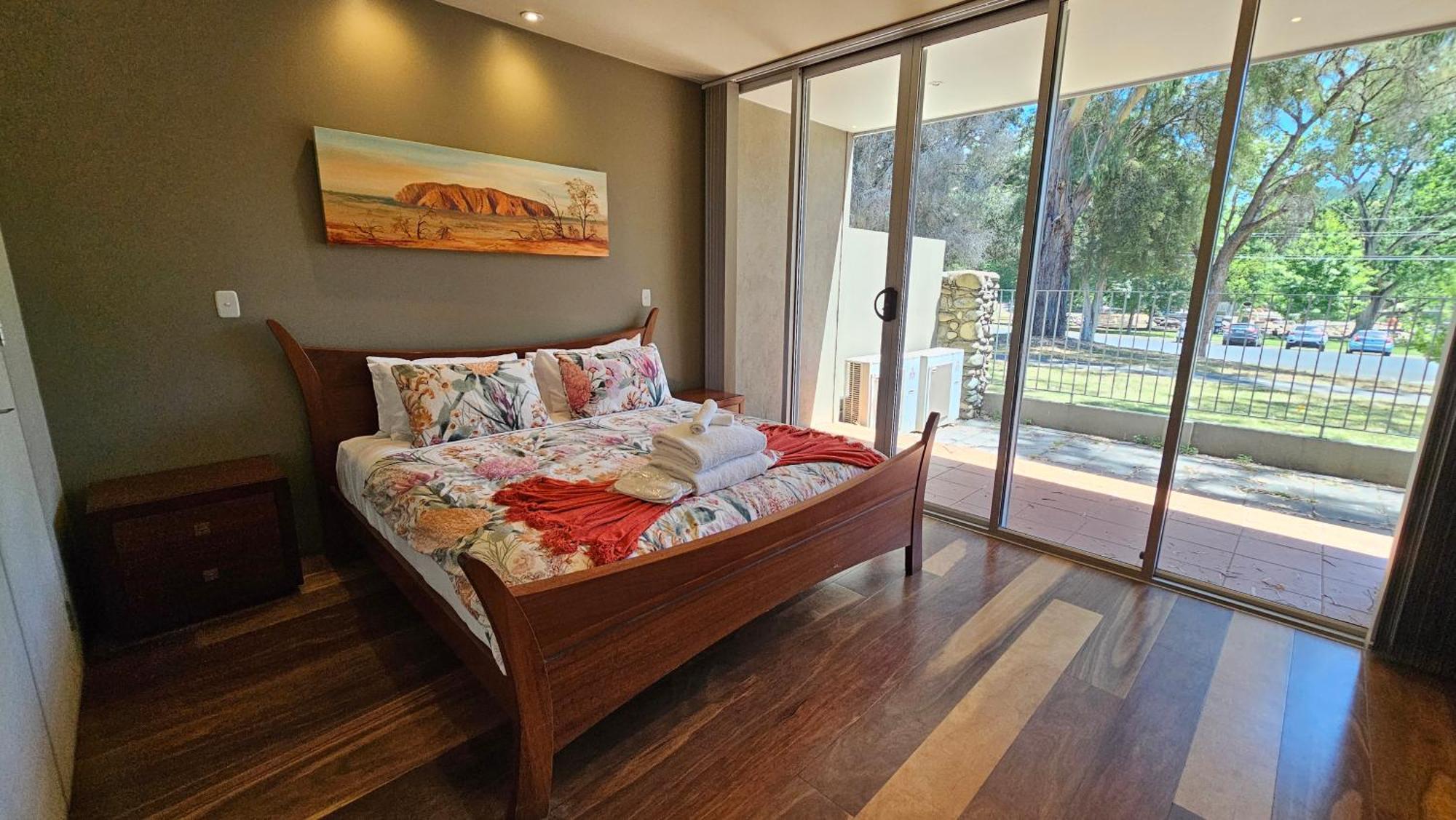 Centenary Peaks Riverview Holiday home Bright