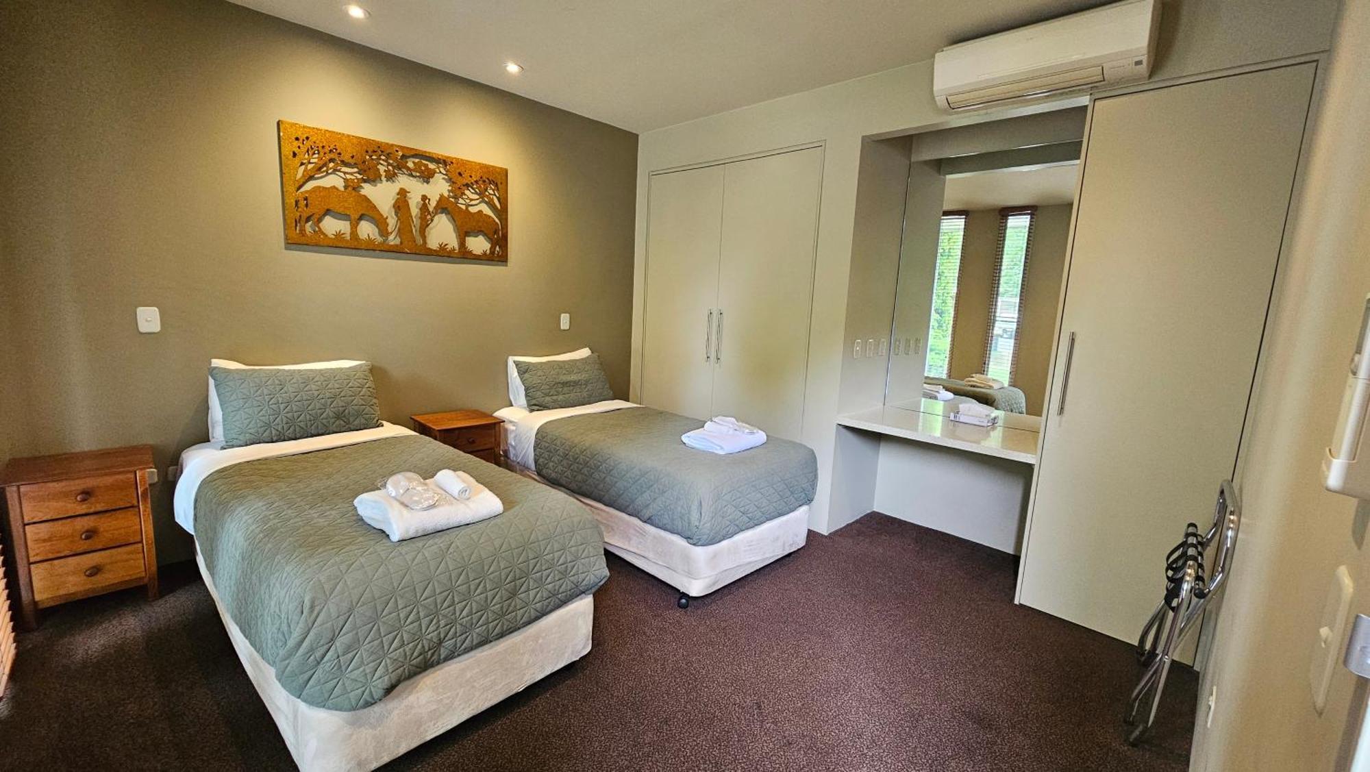 Holiday home Centenary Peaks Riverview