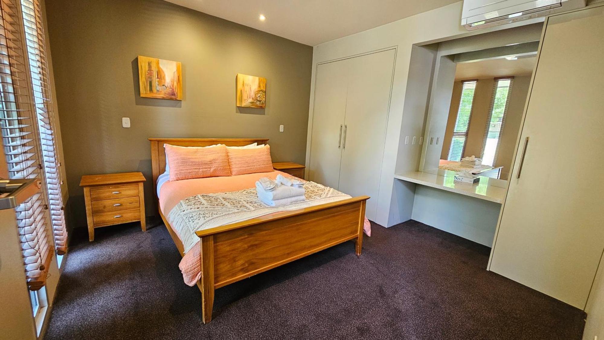 Centenary Peaks Riverview *