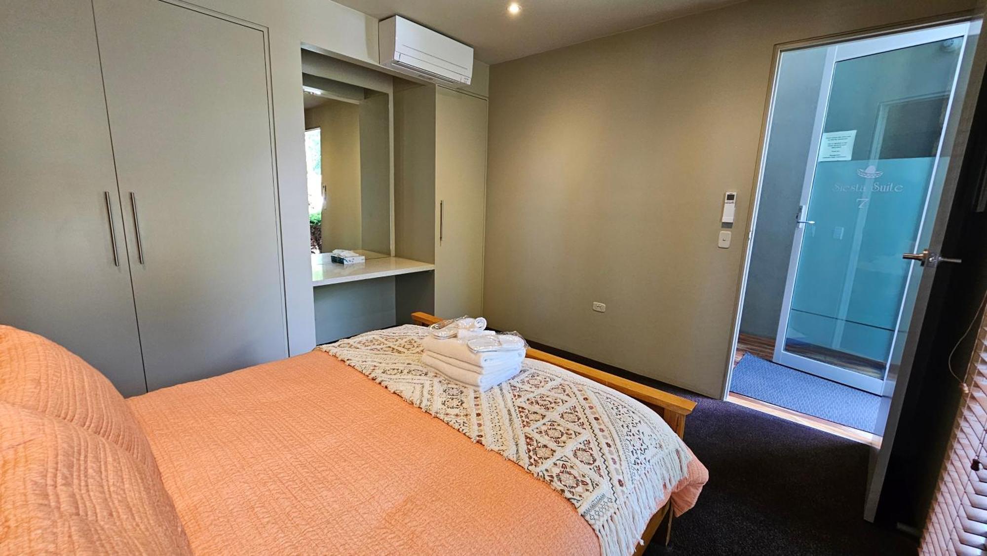 Centenary Peaks Riverview Bright