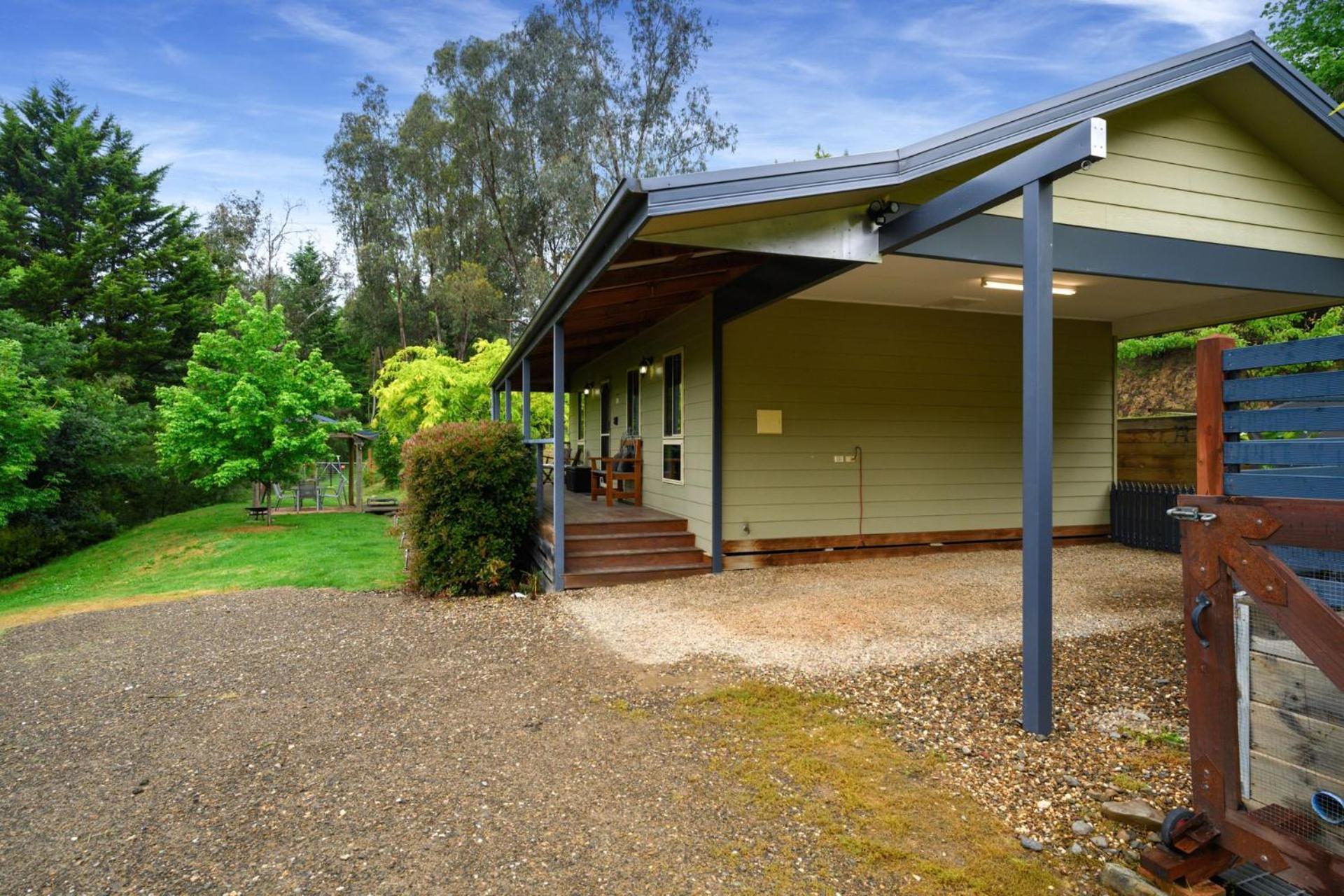 Houghs Holiday home Bright