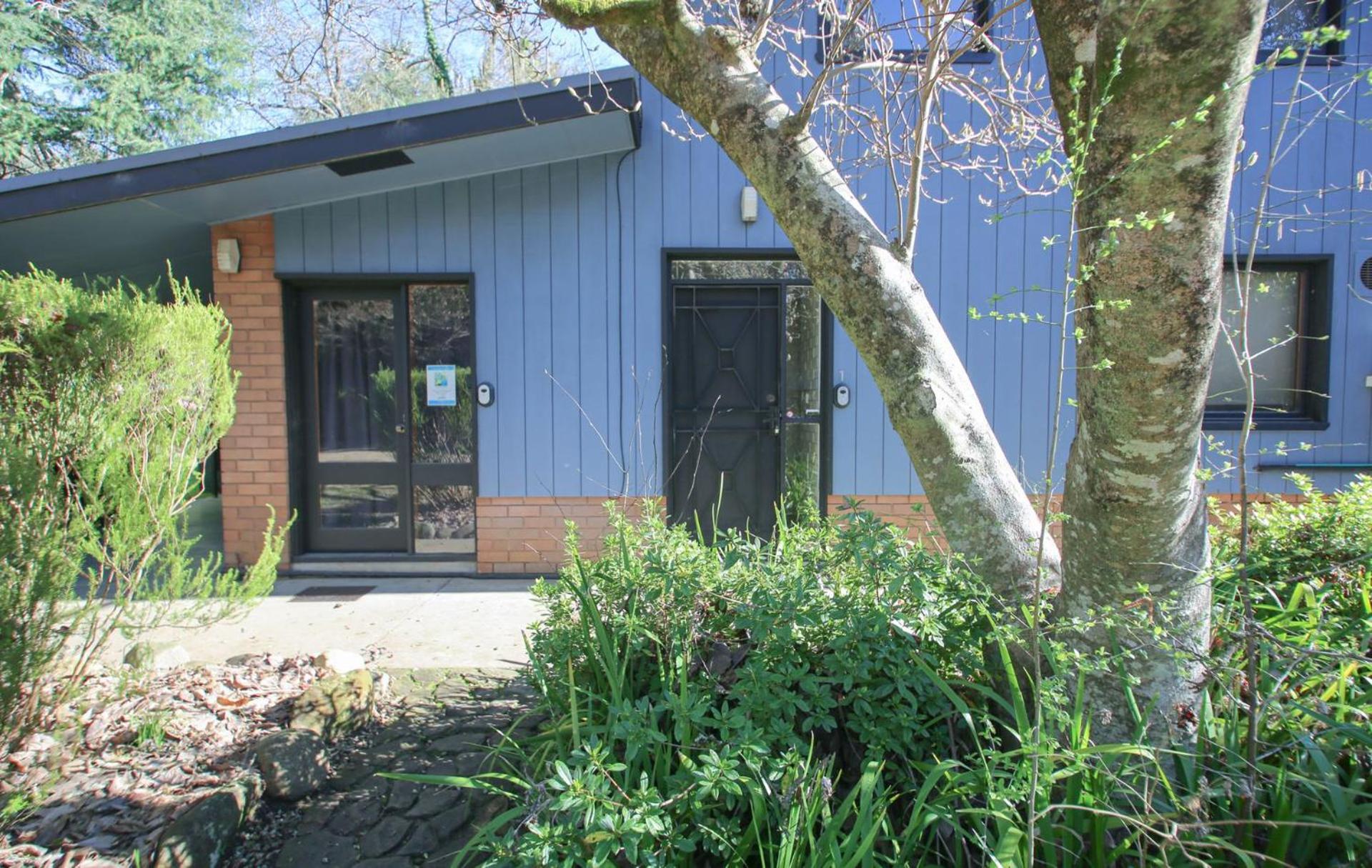 Cedar Units - 1 Holiday home *