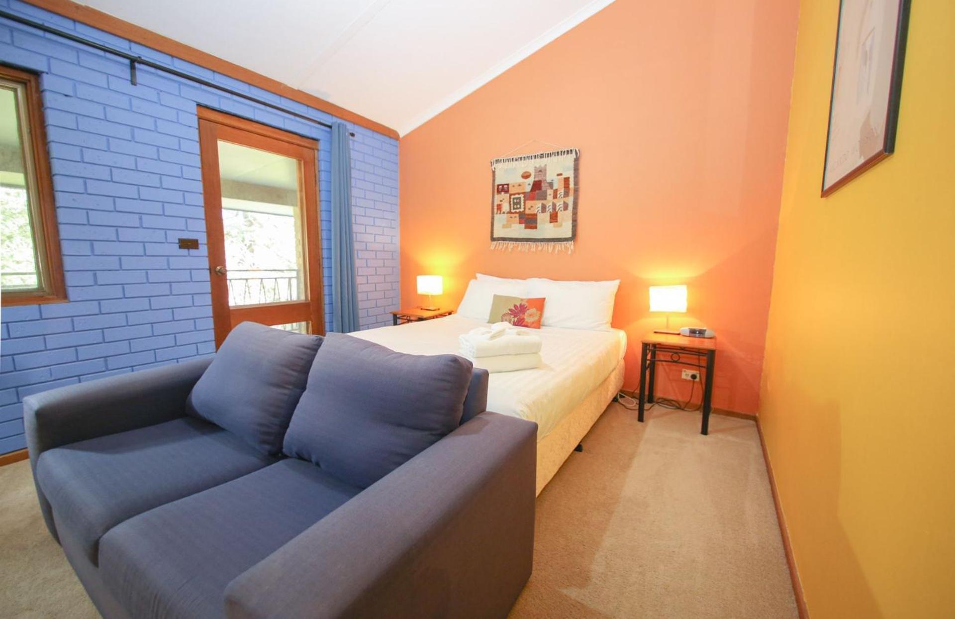 Cedar Units - 1 Holiday home Bright