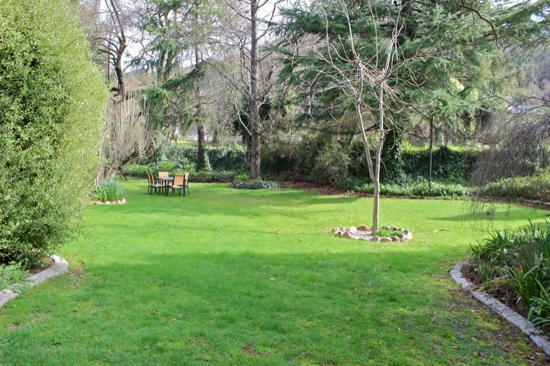 Holiday home Cedar Units - 1 *