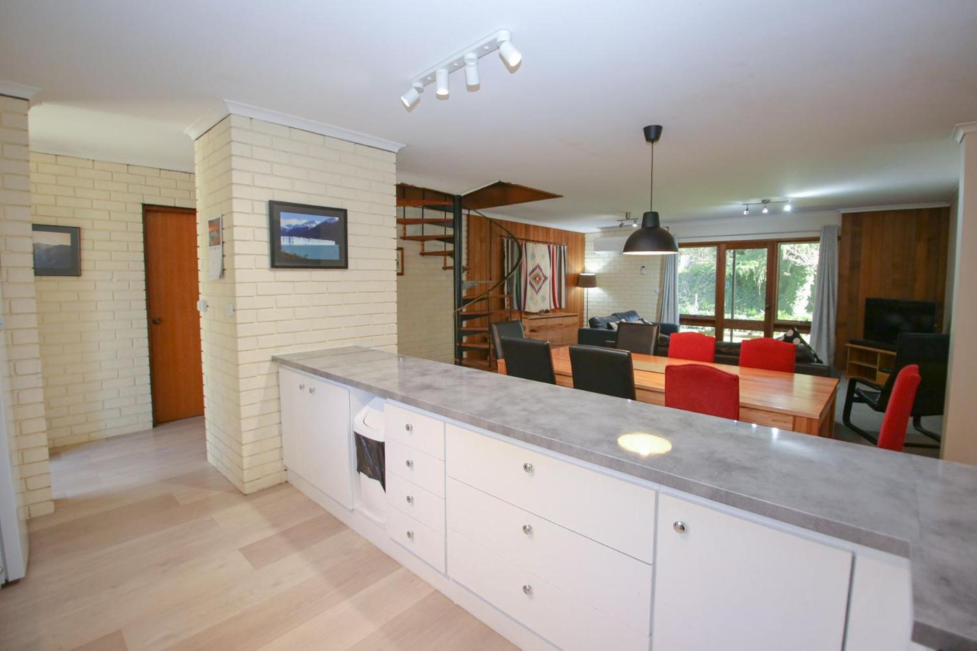 Holiday home Cedar Units - 1