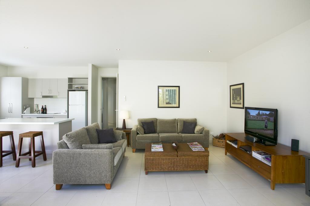 Luxury Abalina Cottages Bright