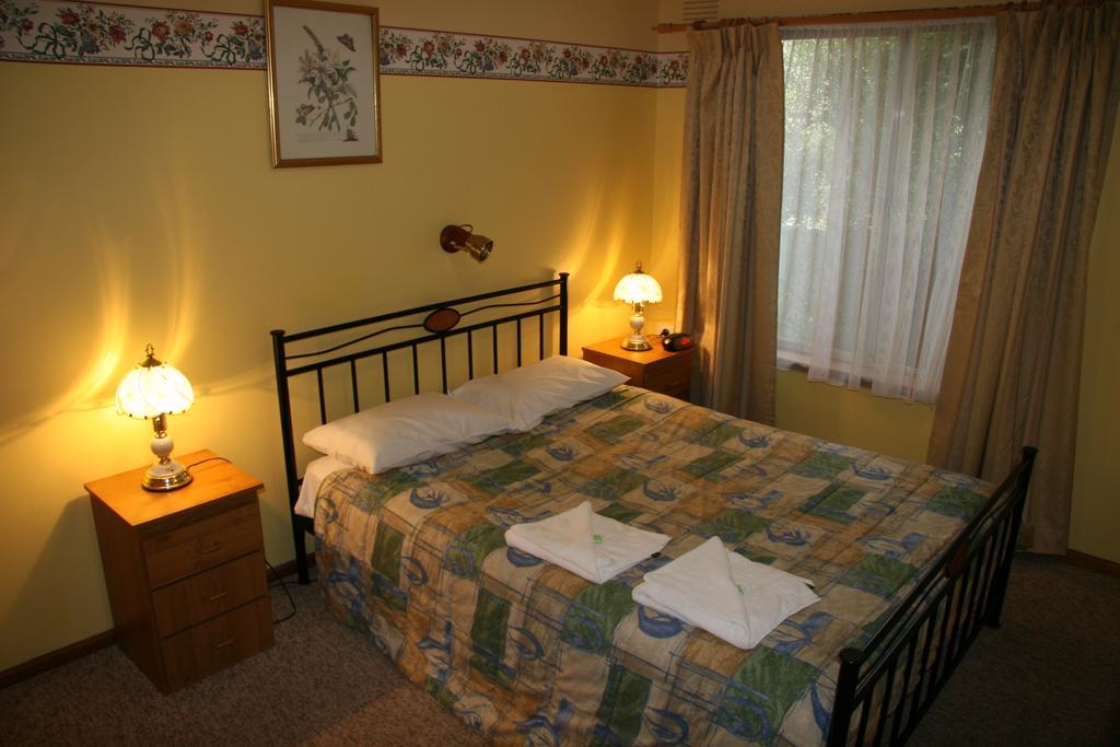 Carawatha Gardens *
