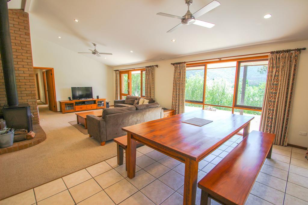 Holiday home Barberry Bright
