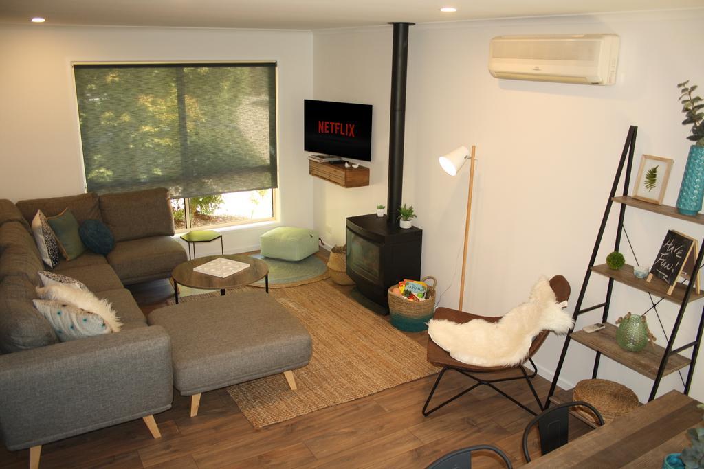 4 Autumn Grove Bright