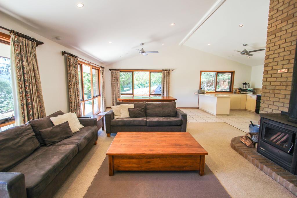 Barberry Holiday home Bright