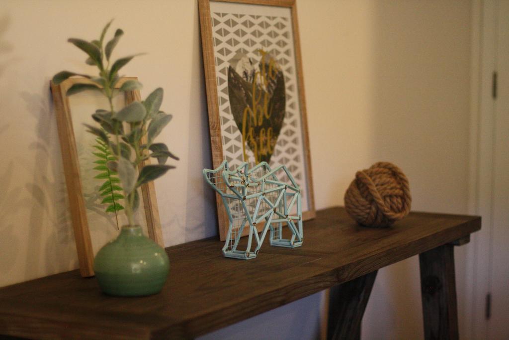 4 Autumn Grove Apartment Bright