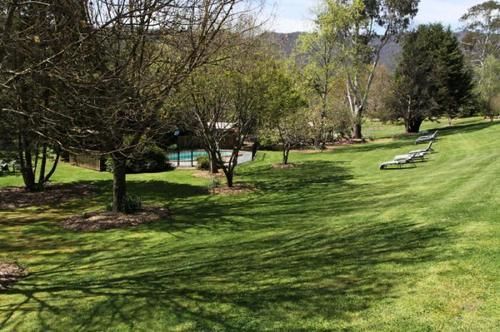 Mystic Valley Aparthotel Bright
